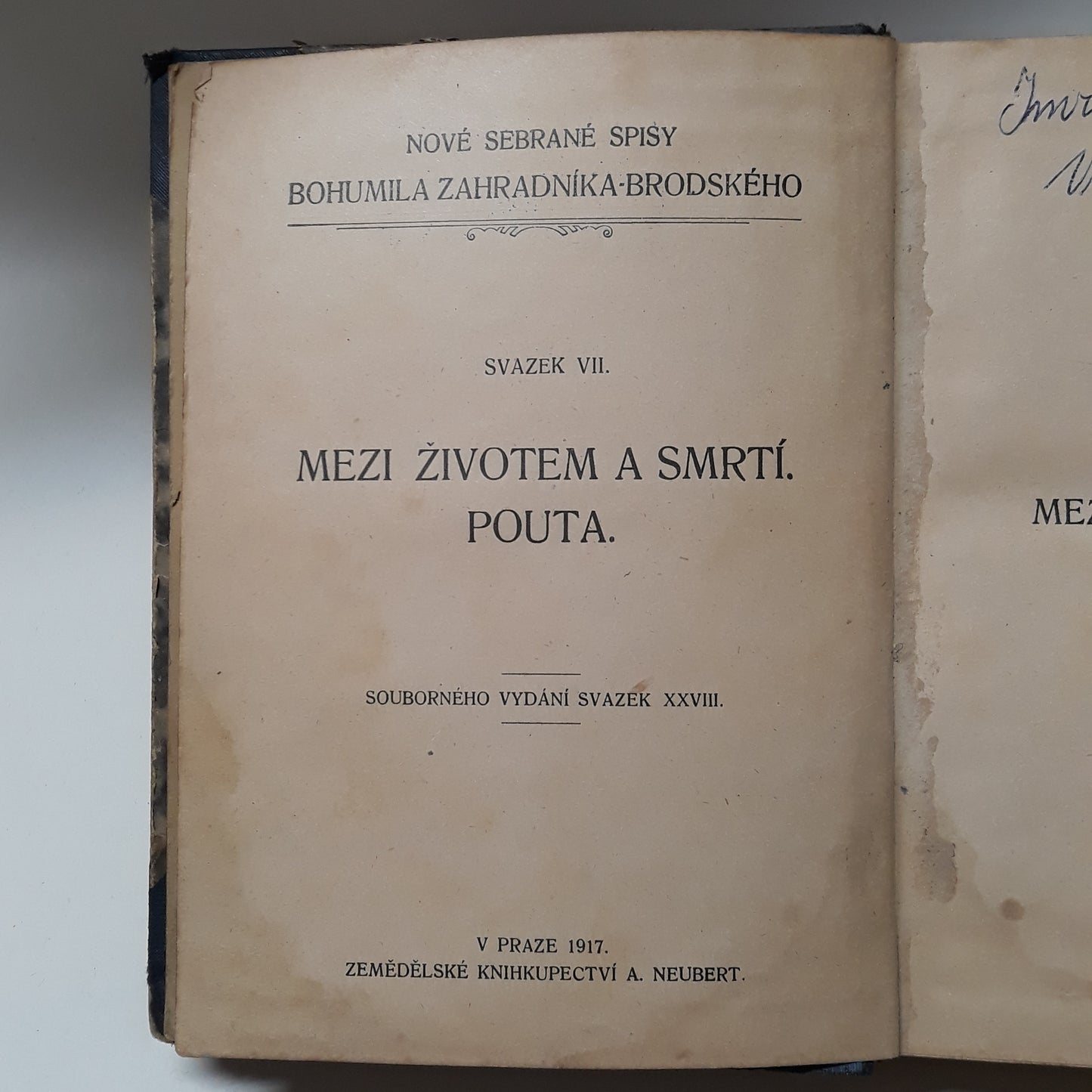 Mezi životem a smrtí, Pouta