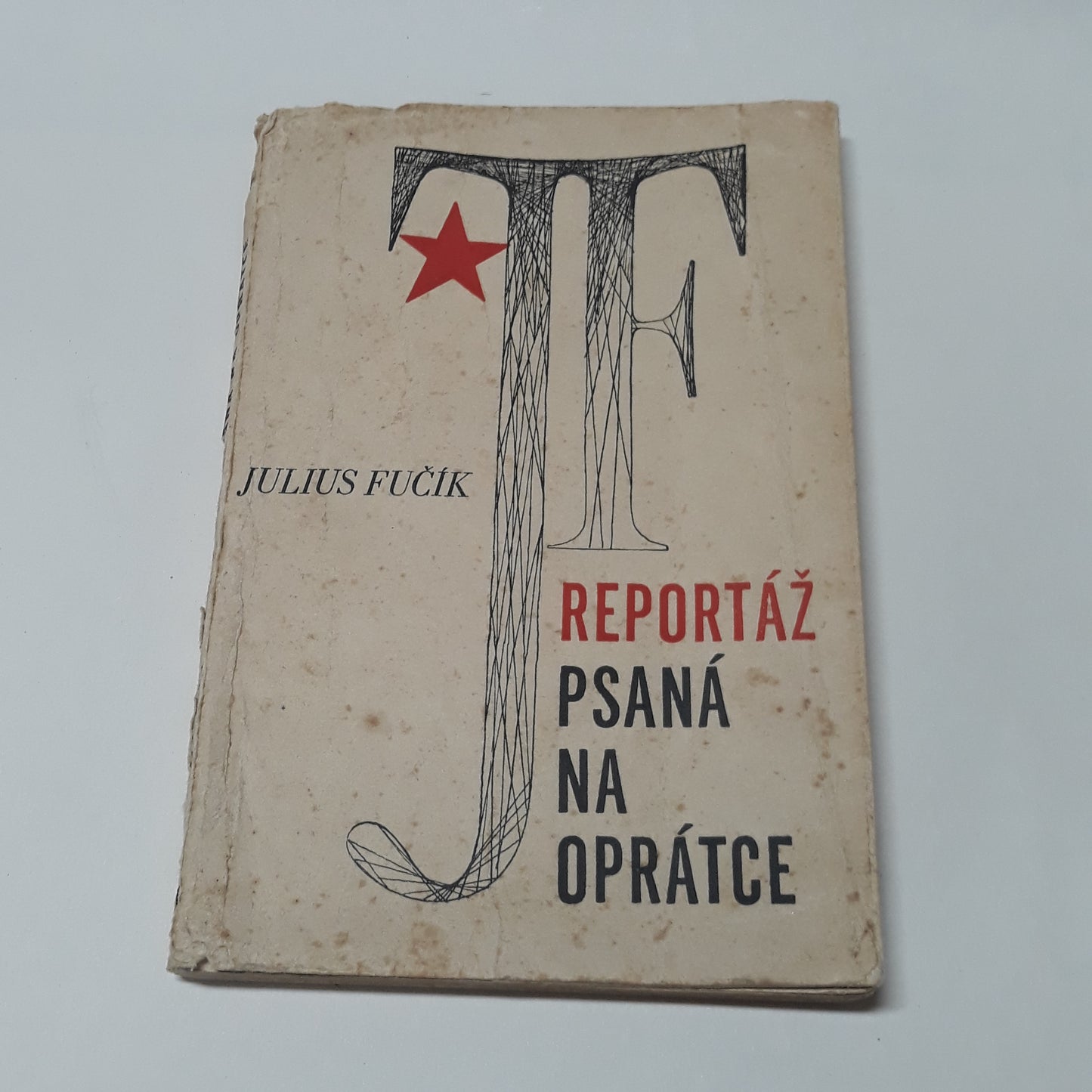 Reportáž psaná na oprátce
