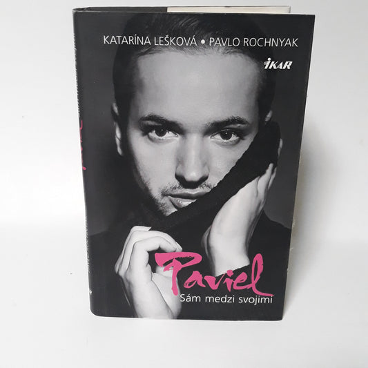 Paviel - sám medzi svojimi