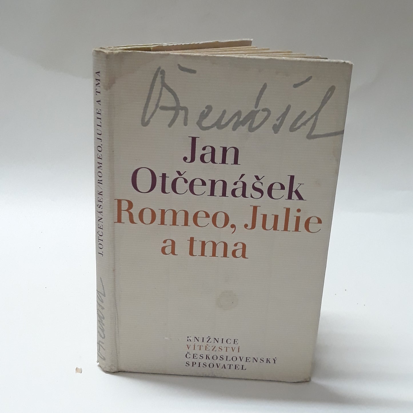 Romeo, Julie a tma