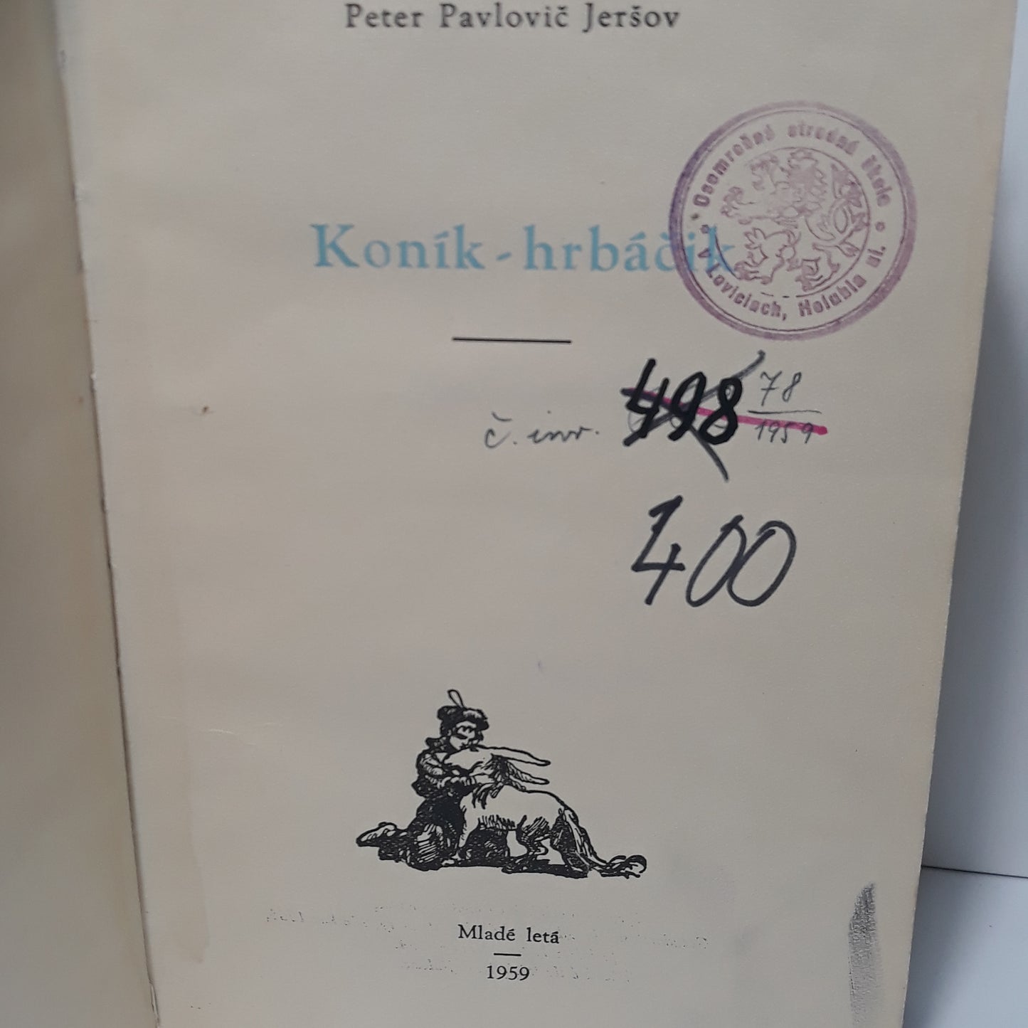 Koník-hrbáčik