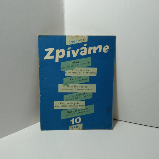 Zpíváme 10