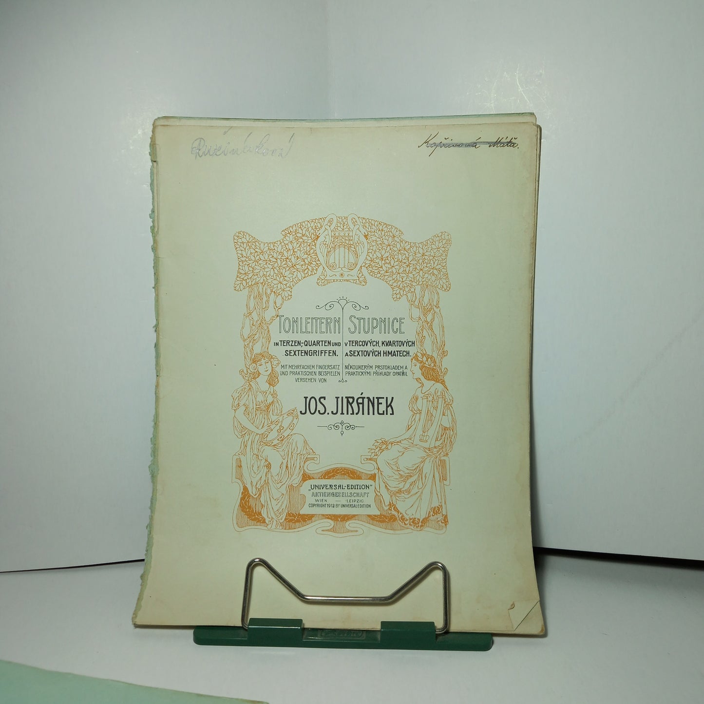 Stupnice v tercových, kvartových a sextových hmatech