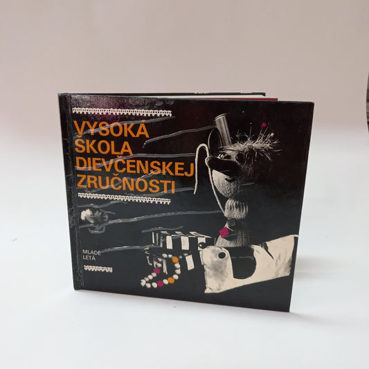 Vysoká škola dievčenskej zručnosti