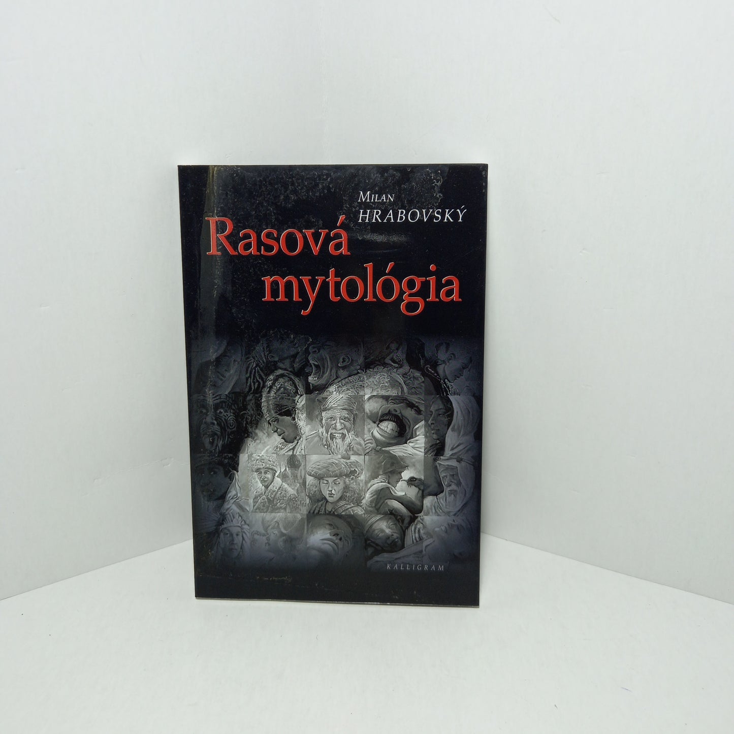 Rasová mytológia