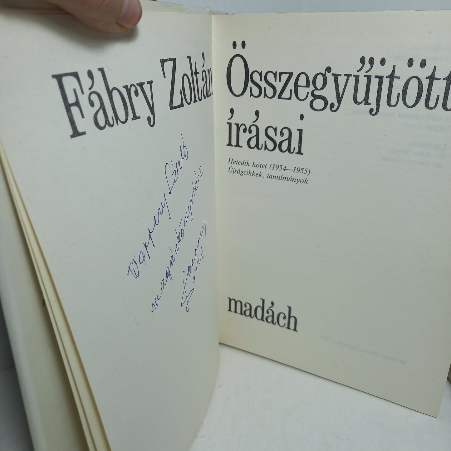 Összegyűjtött írásai 7