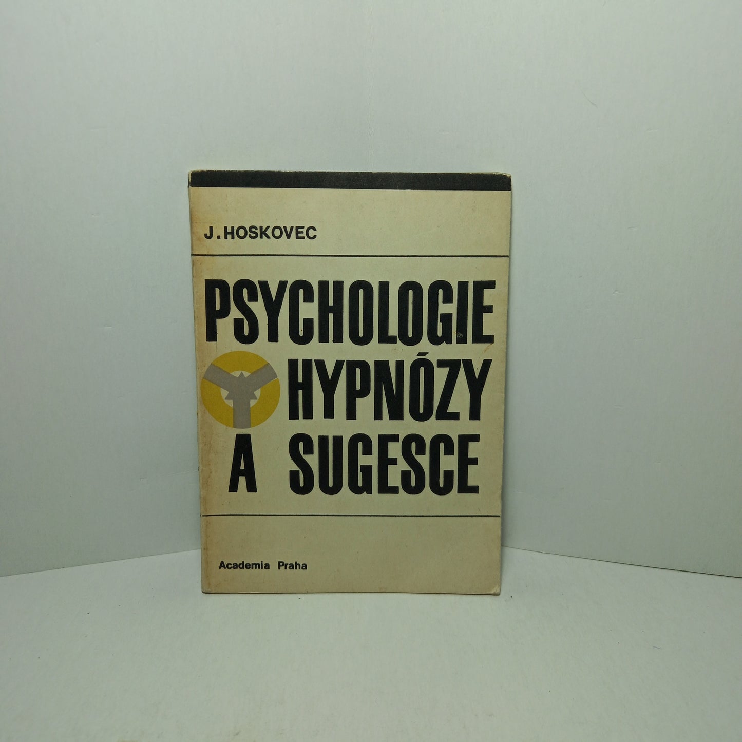 Psychologie, hypnozy a sugesce