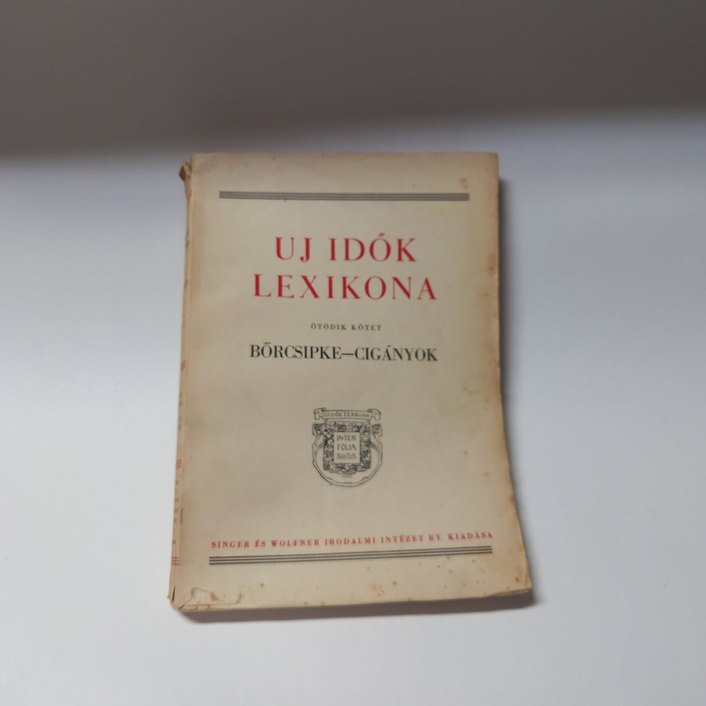 Uj idők lexikona
