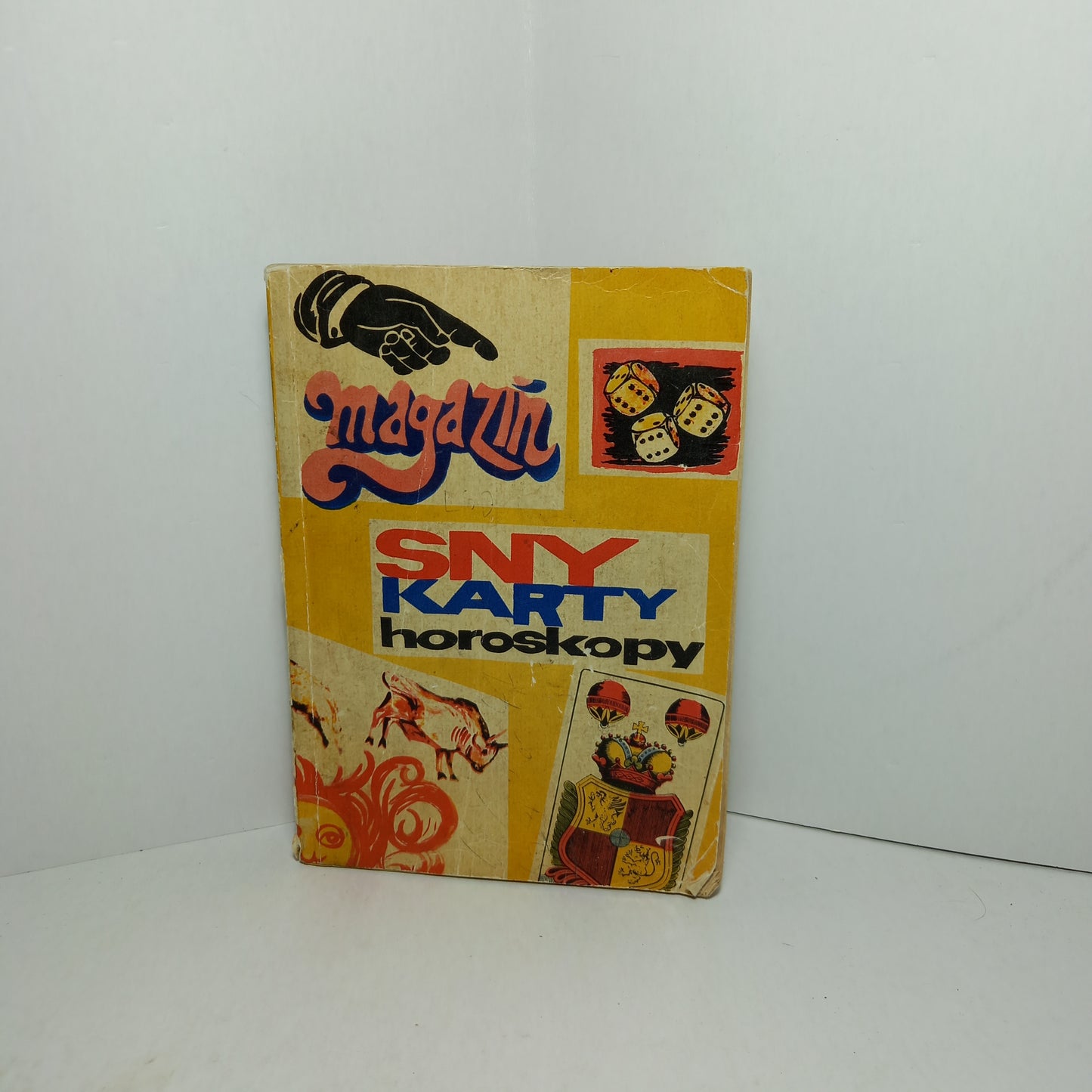 Sny, karty, horoskopy