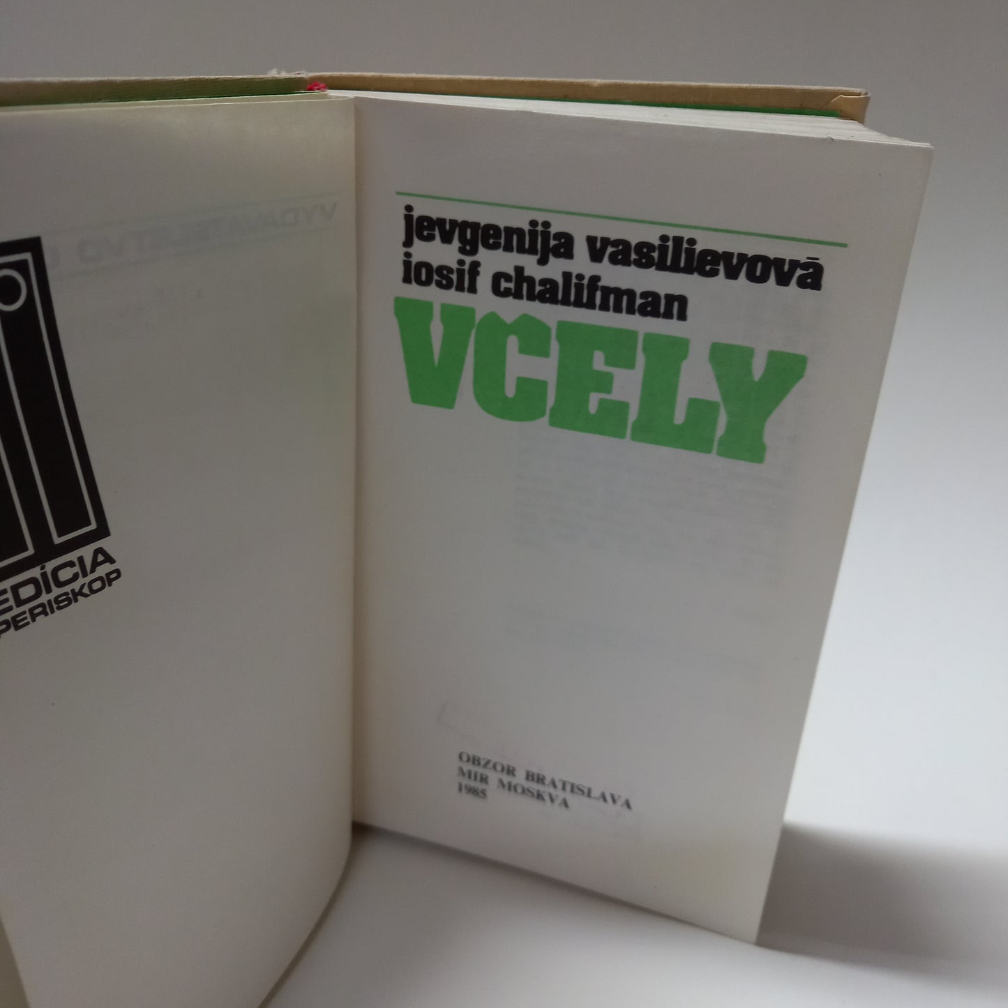 Včely