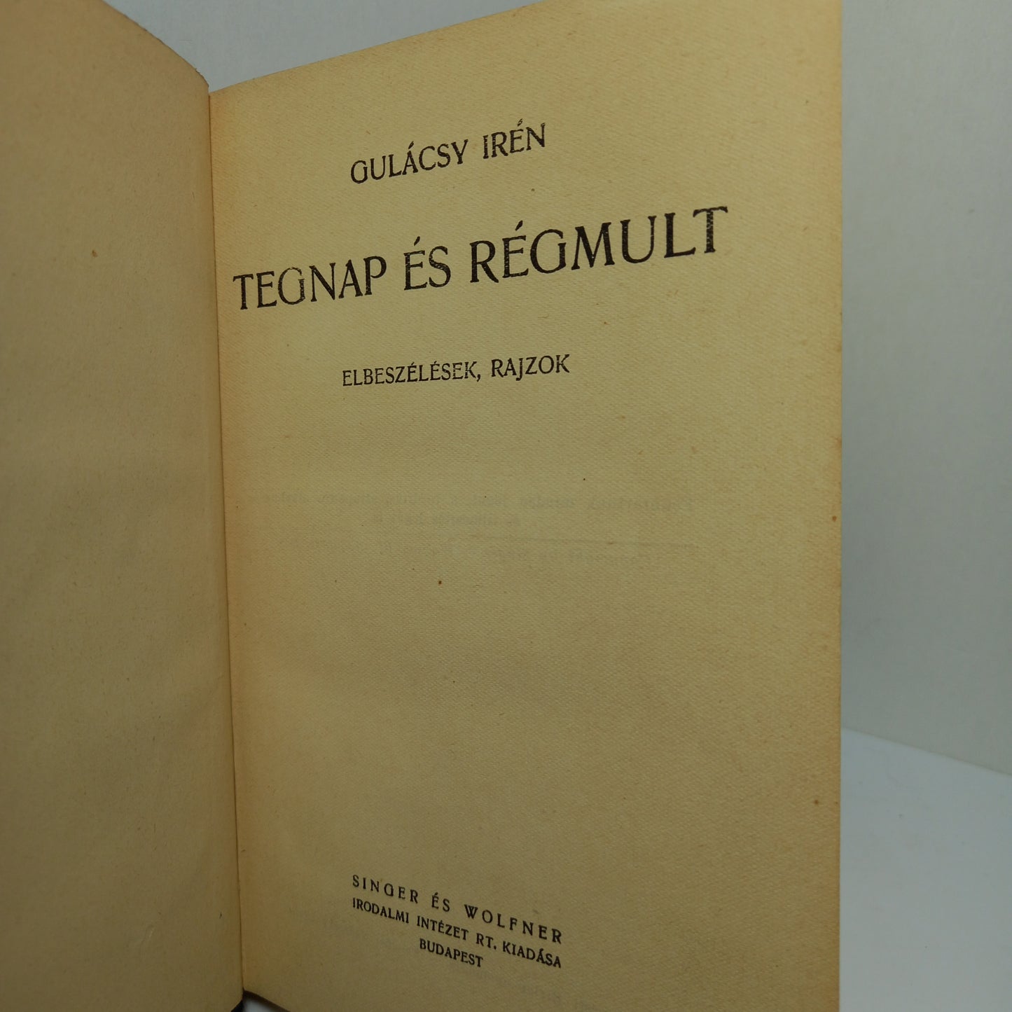 Tegnap és régmult