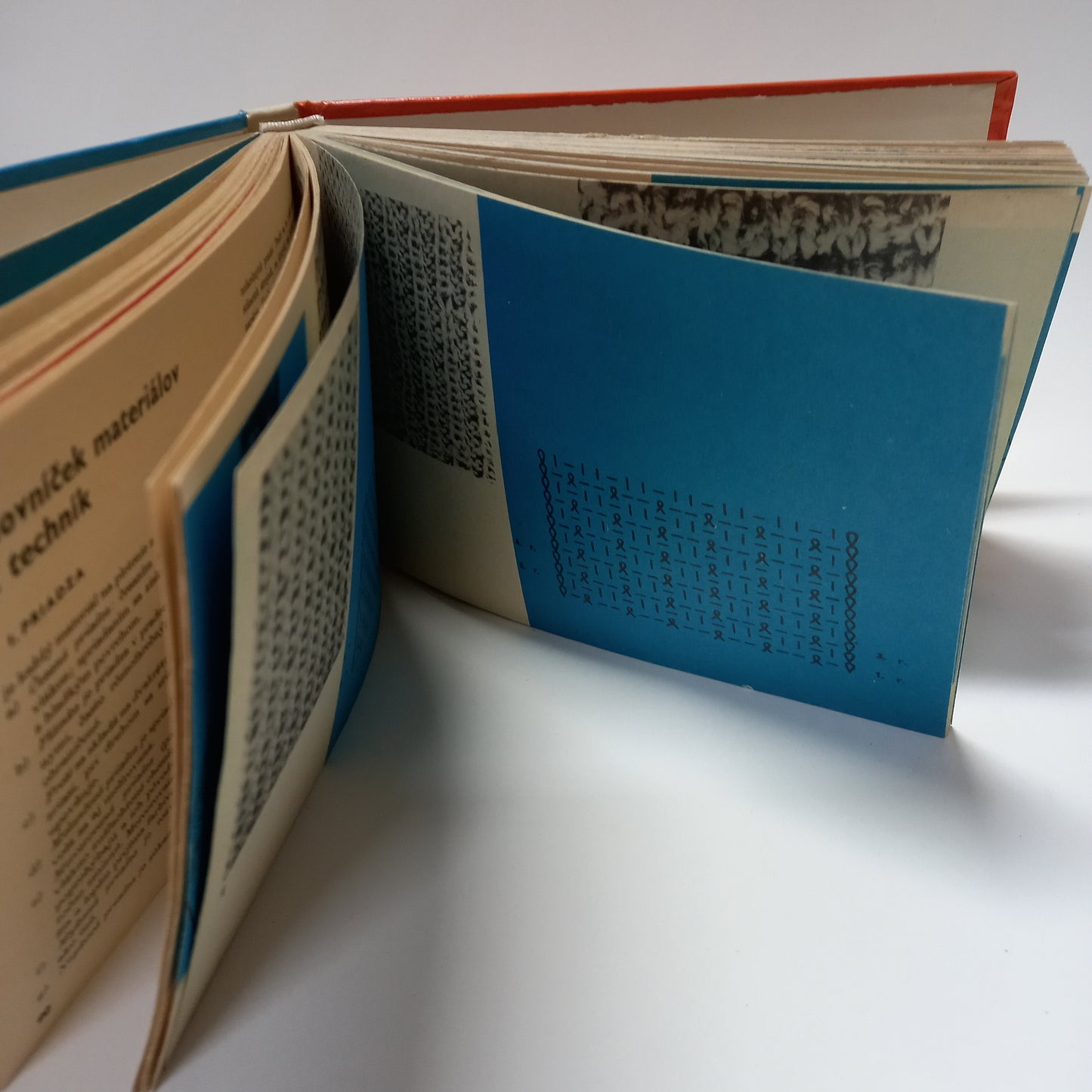 Háčikom a ihlicami