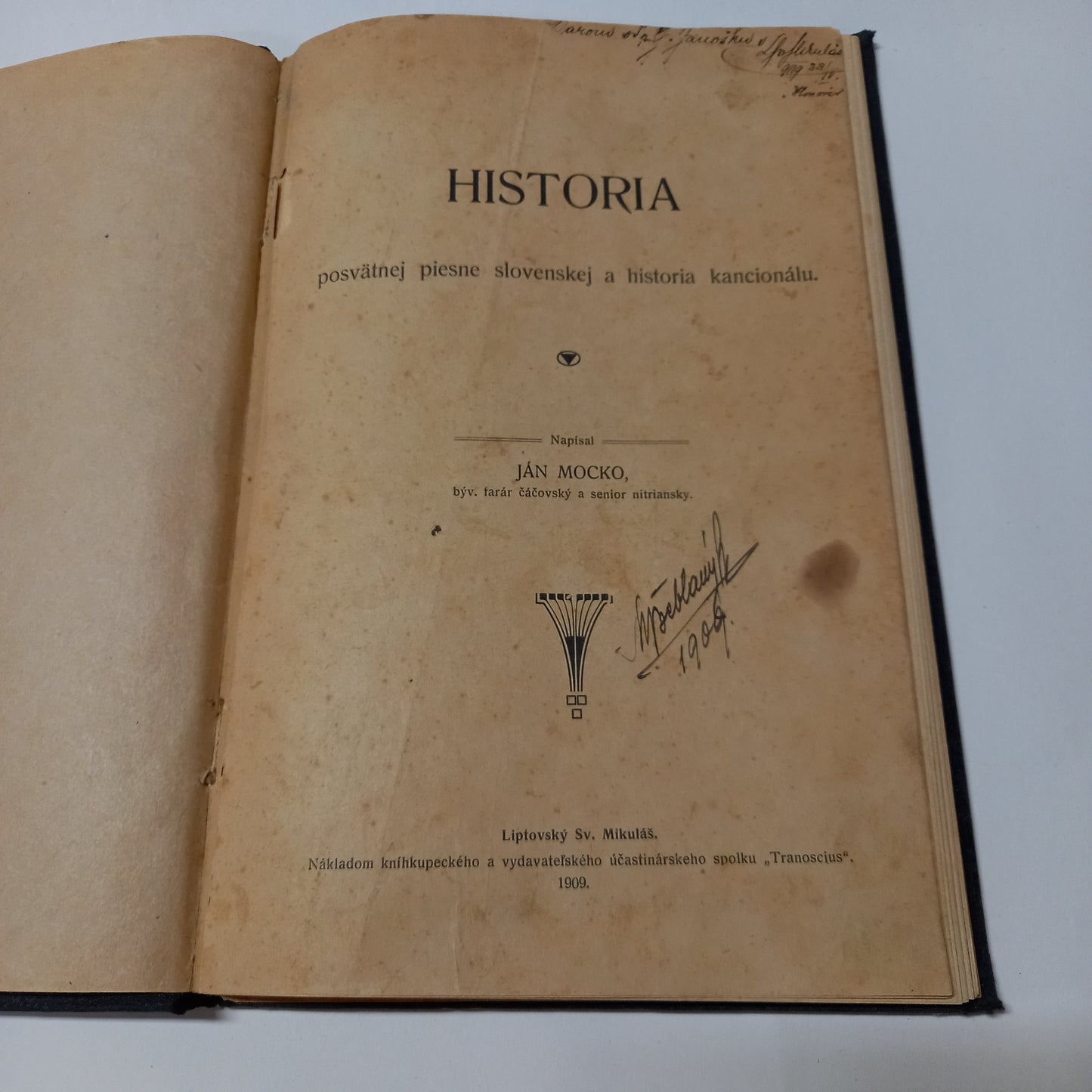 Historia posvätnej piesne slovenskej a historia kancionálu