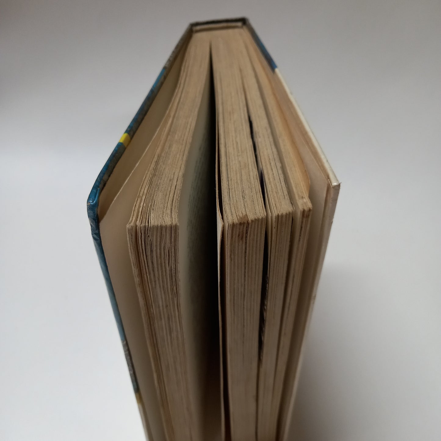 3 x Alfred Hitchcock a Traja pátrači                                           -Záhada miznúceho pokladu    -Tajomstvo Ostrova kostier        -Záhada ohnivého oka