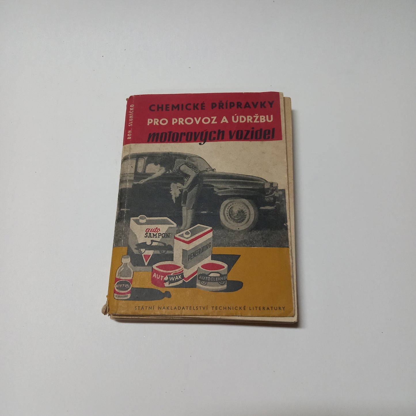 Chemické přípravky pro provoz a údržbu motorových vozidel