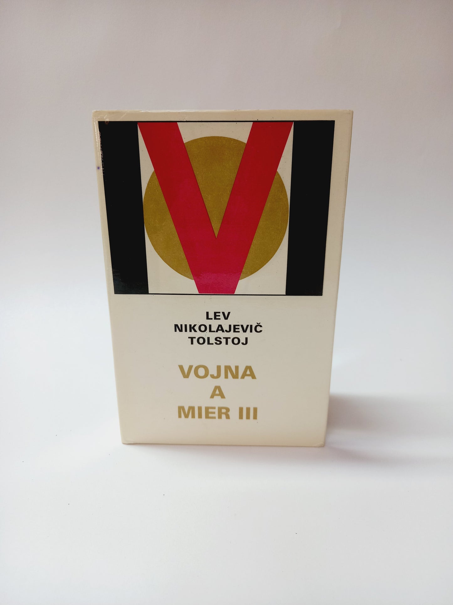 Vojna a mier III