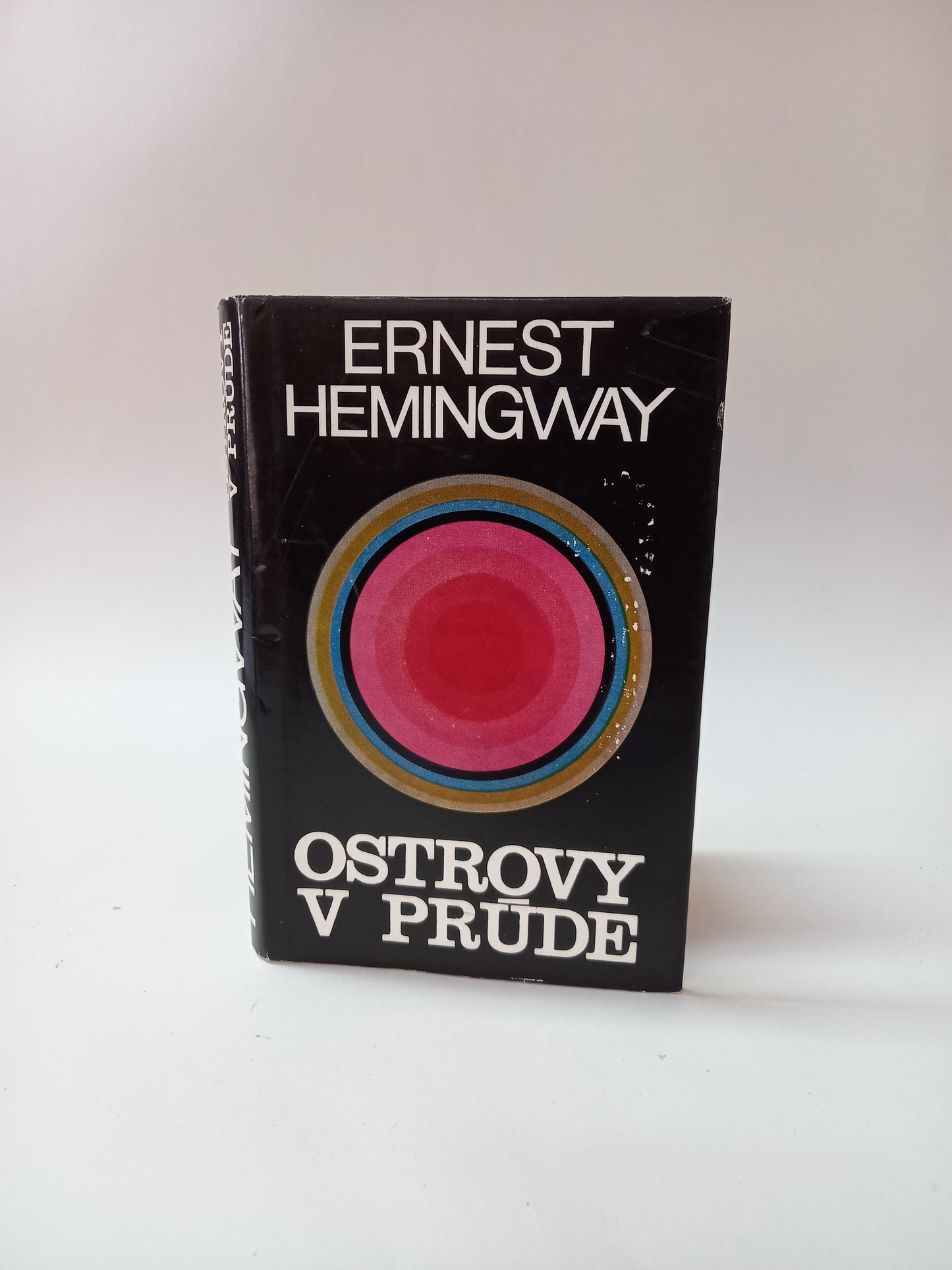 Ostrovy v prúde