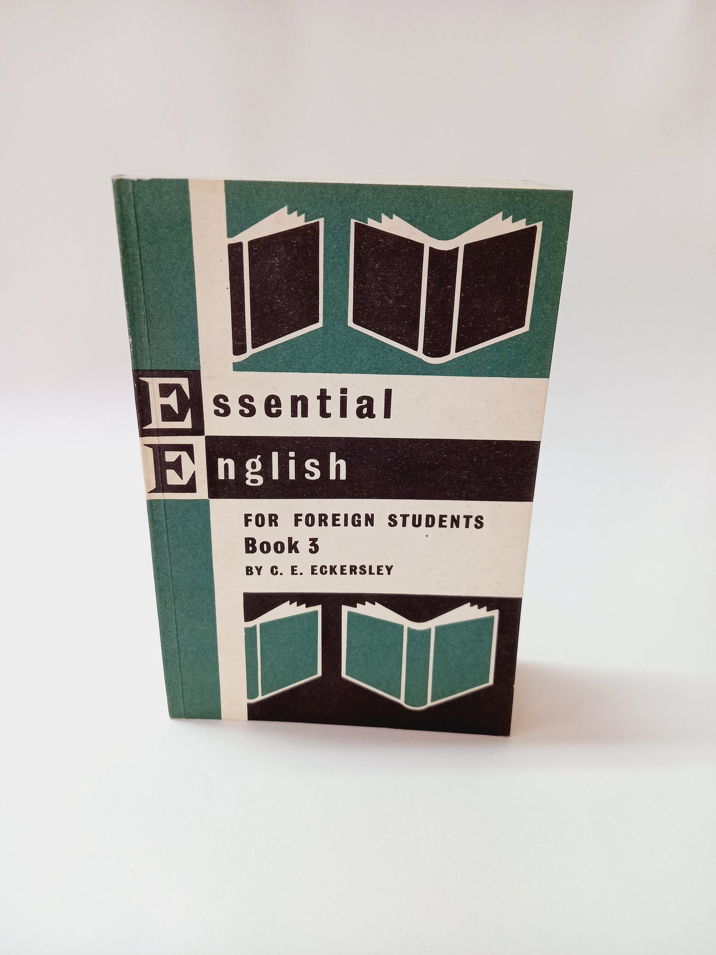 Essential English for foreign students Book 3