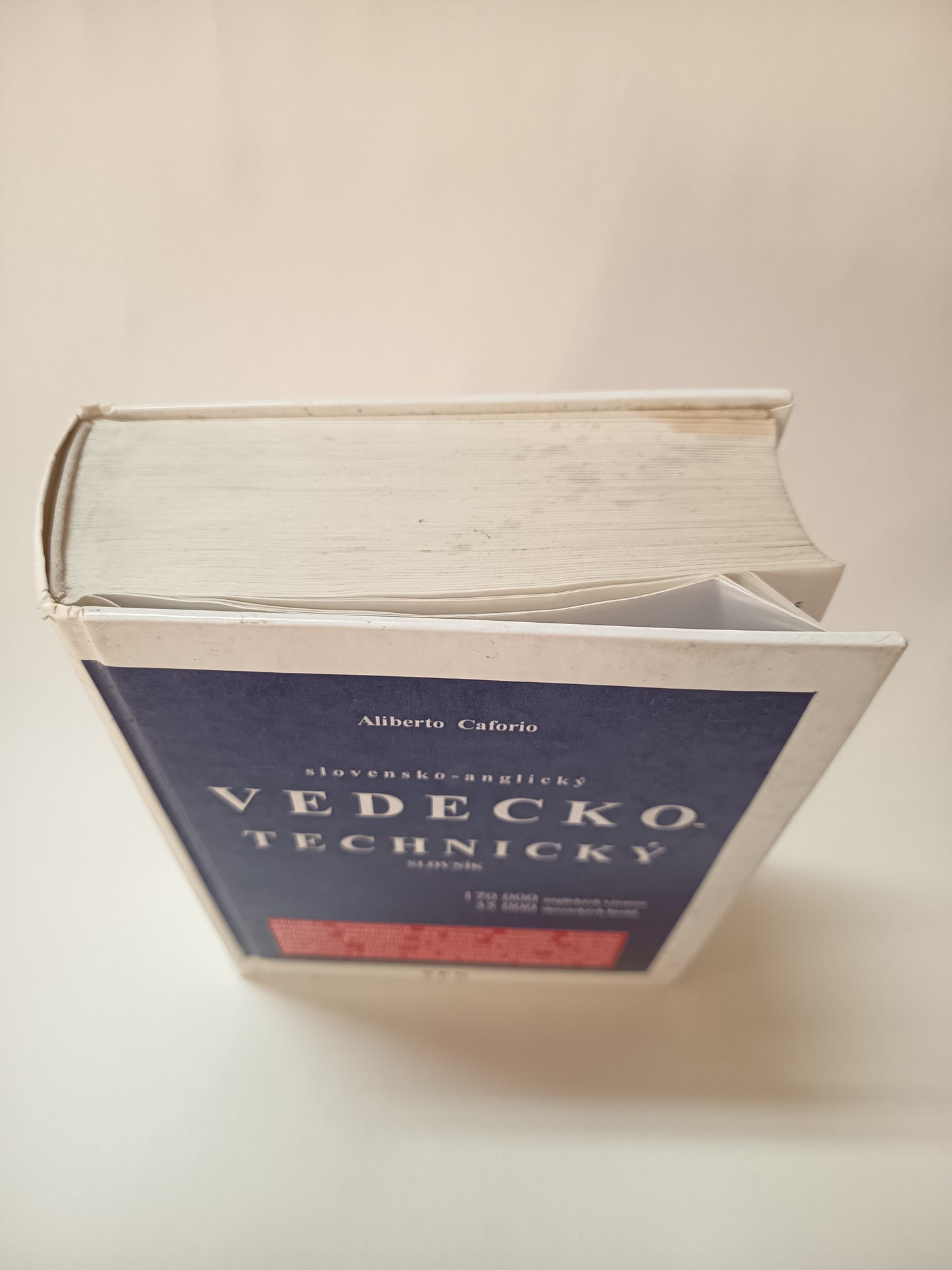 Vedecko-technický slovensko-anglický slovník