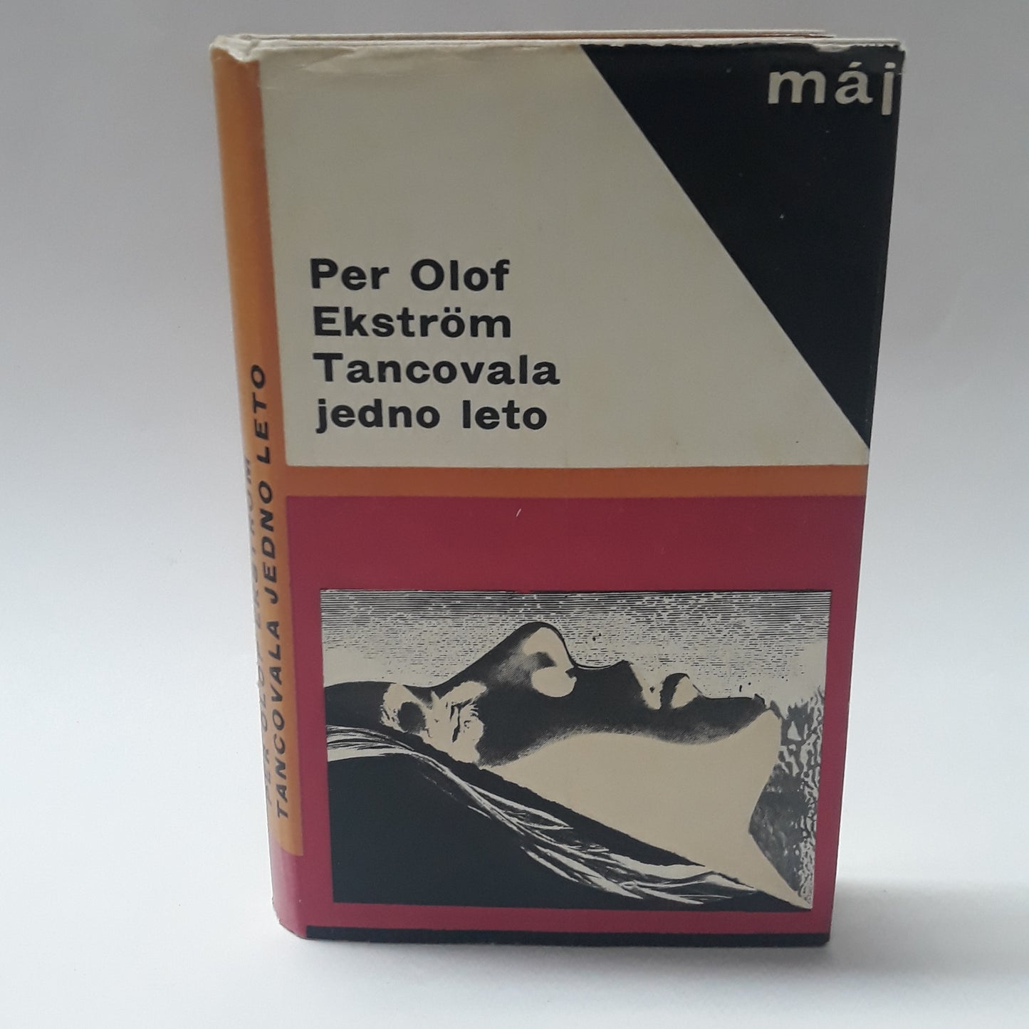 Tancovala jedno leto