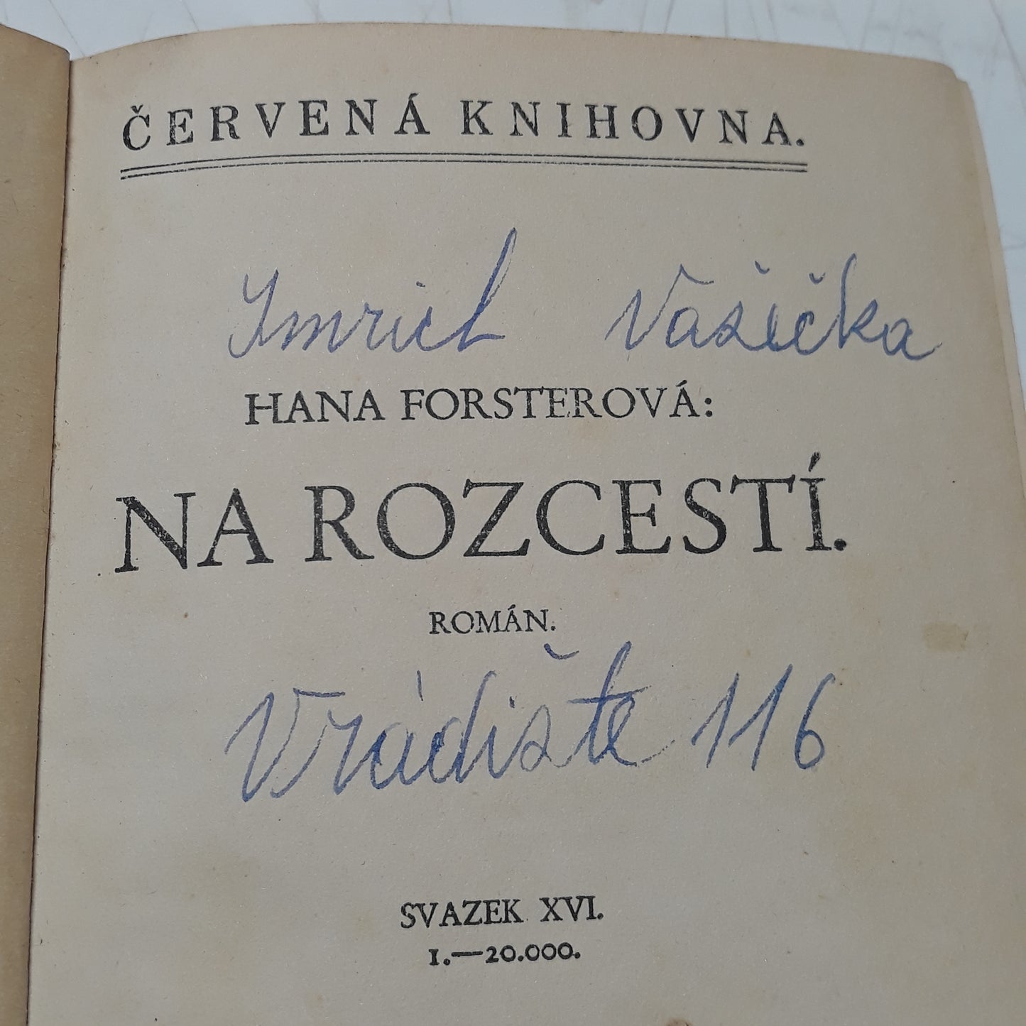 Na rozcestí