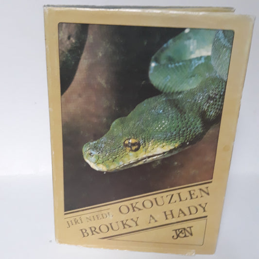 Okouzlen brouky a hady