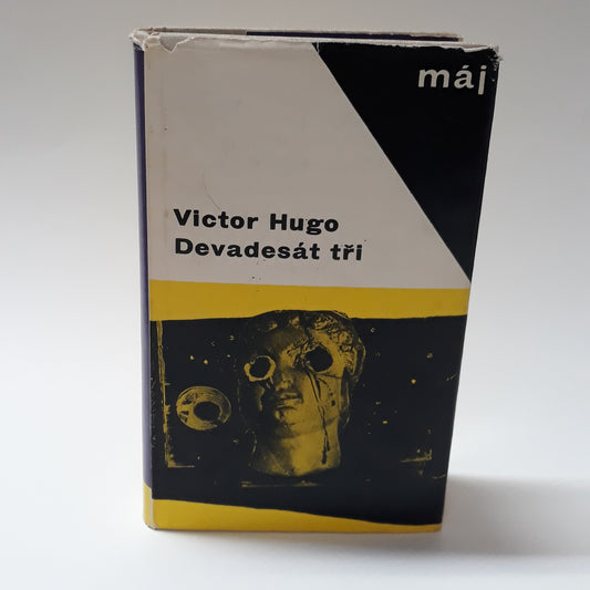 Devadesát tři