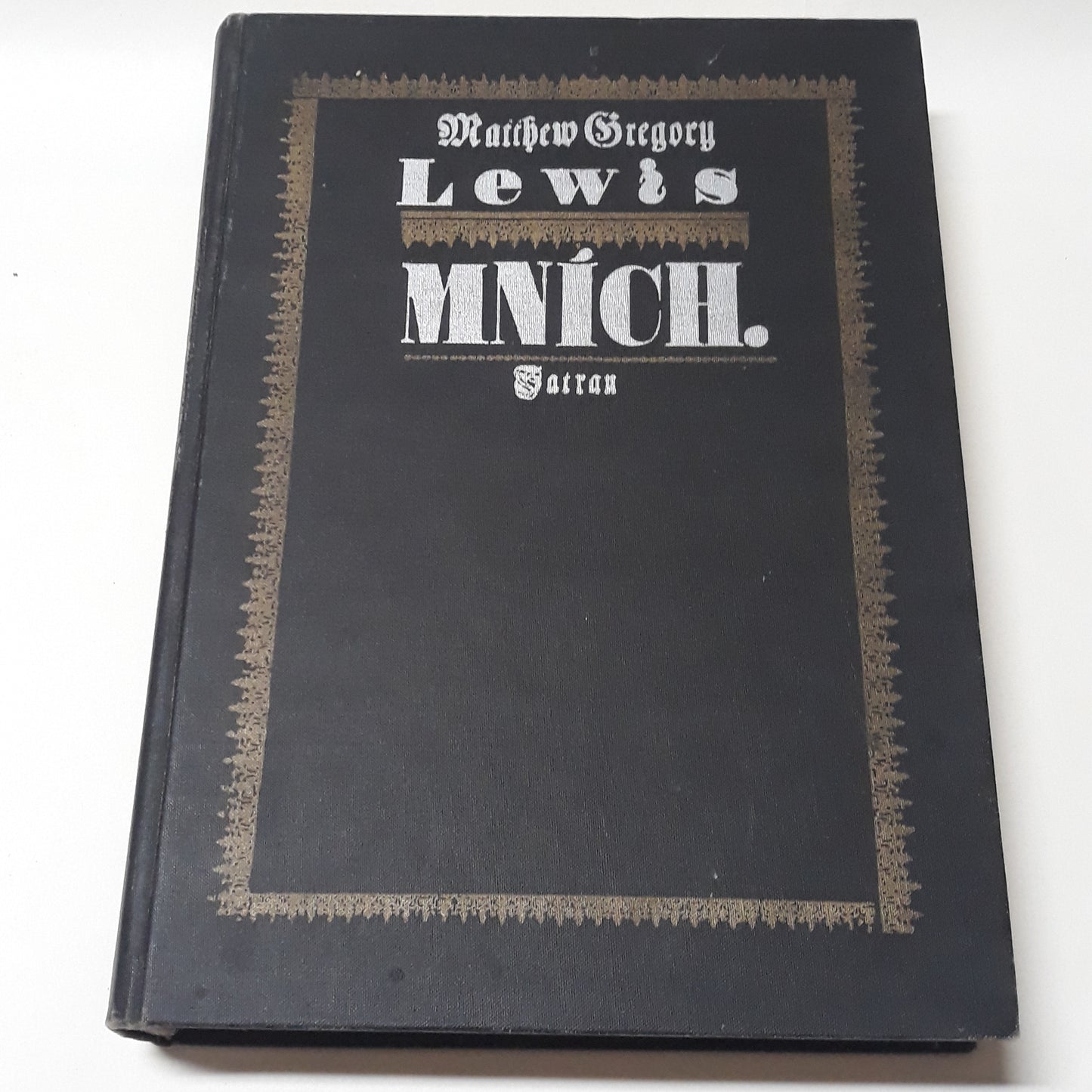Pútnik Melmoth, Mních