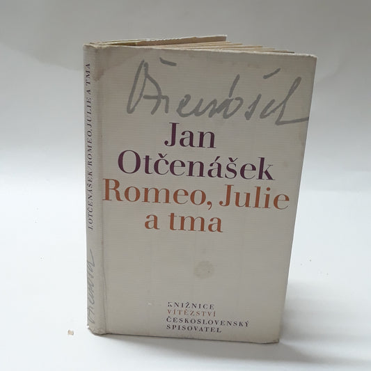 Romeo, Julie a tma