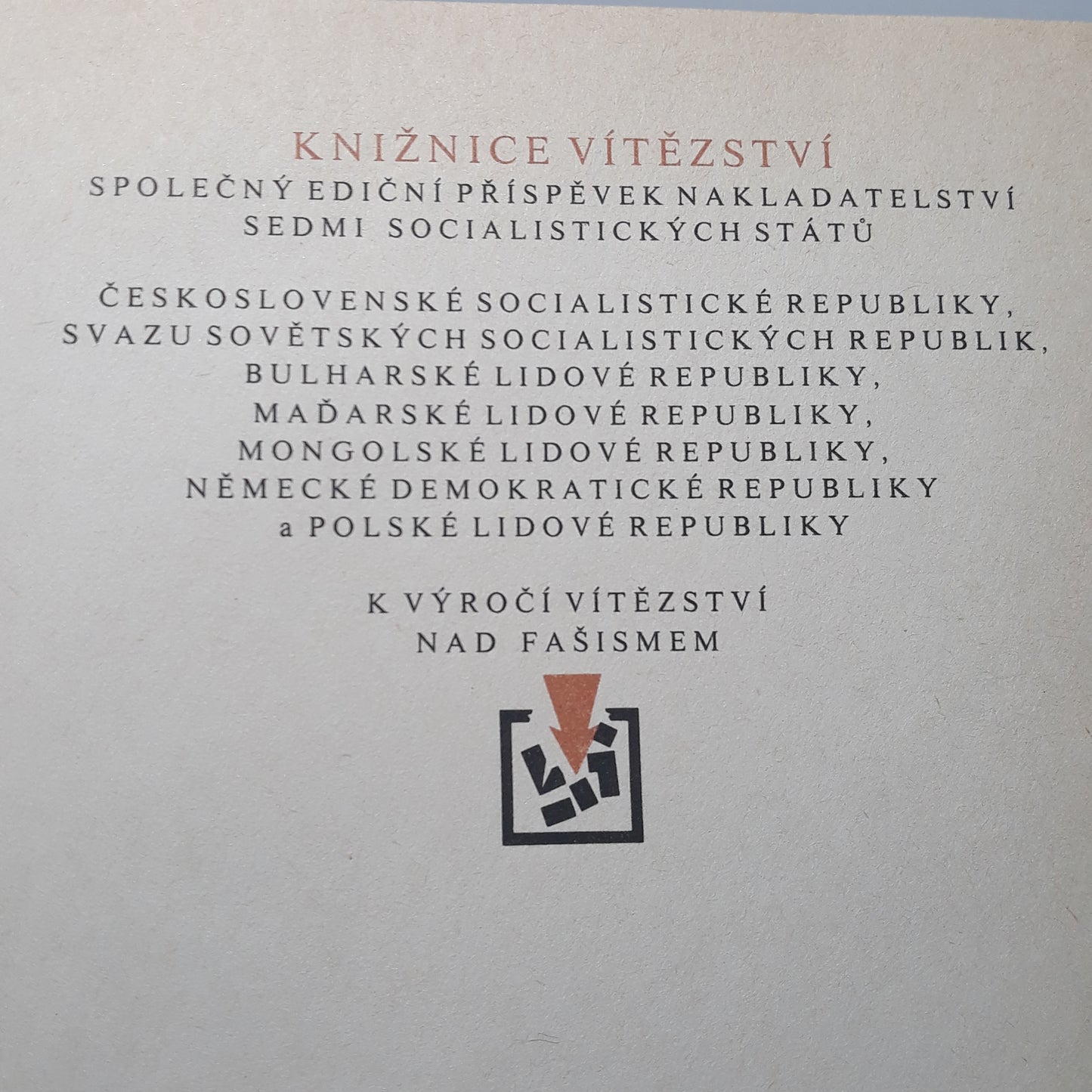 Verše proti smrti ( antologia protifašistickej poézie)