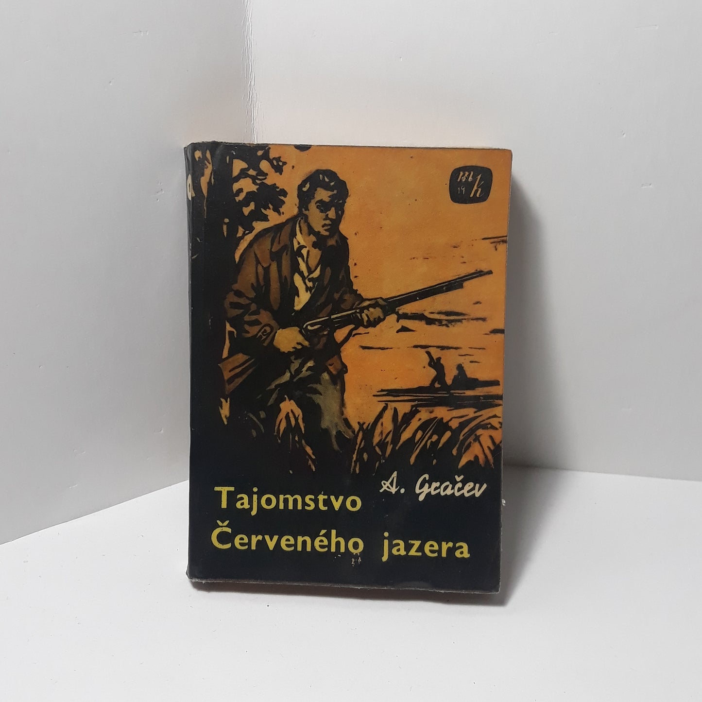 Tajomstvo Červeného jazera