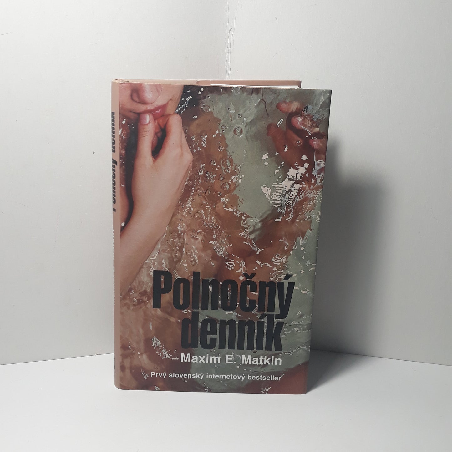 Polnočný denník