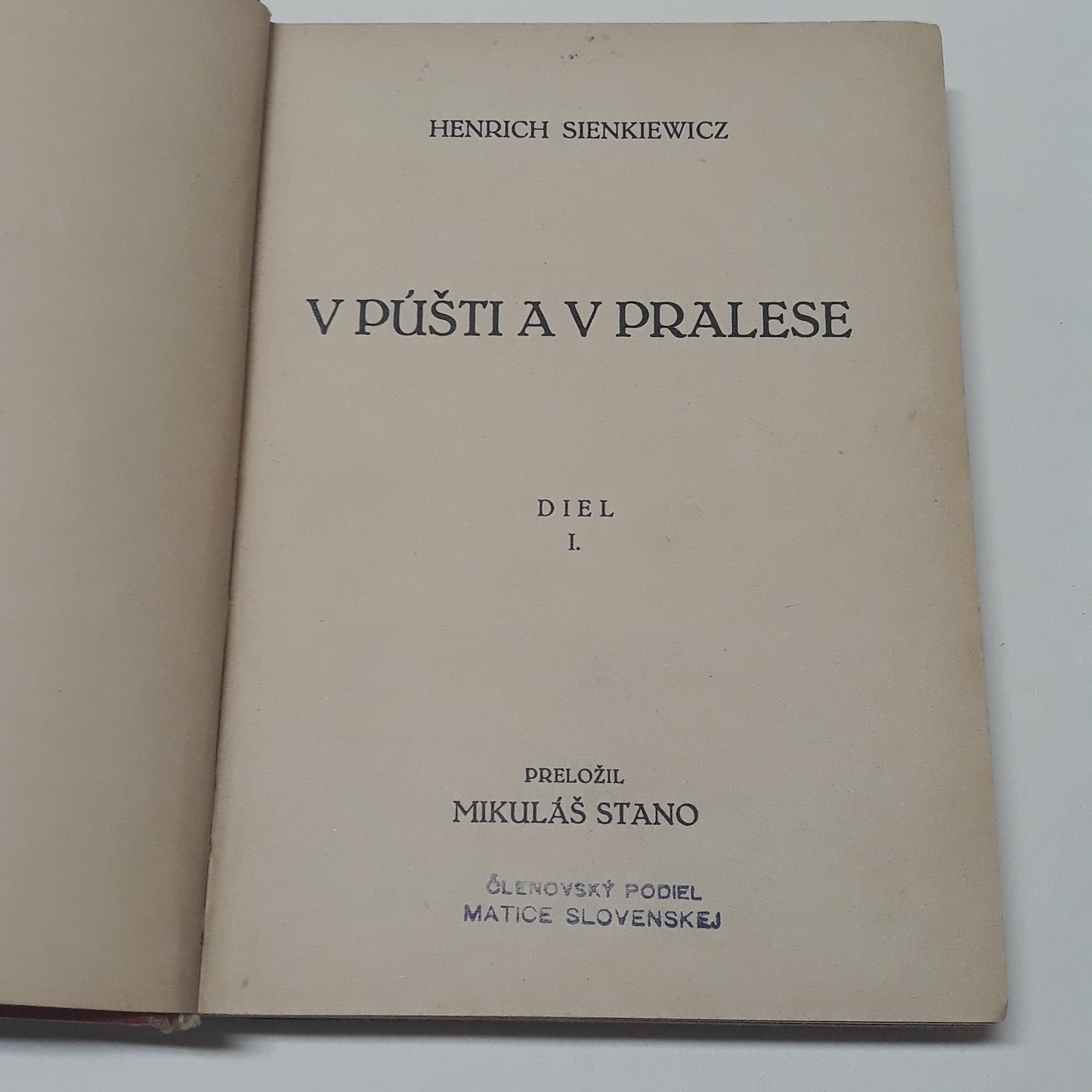 V púšti a v pralese I
