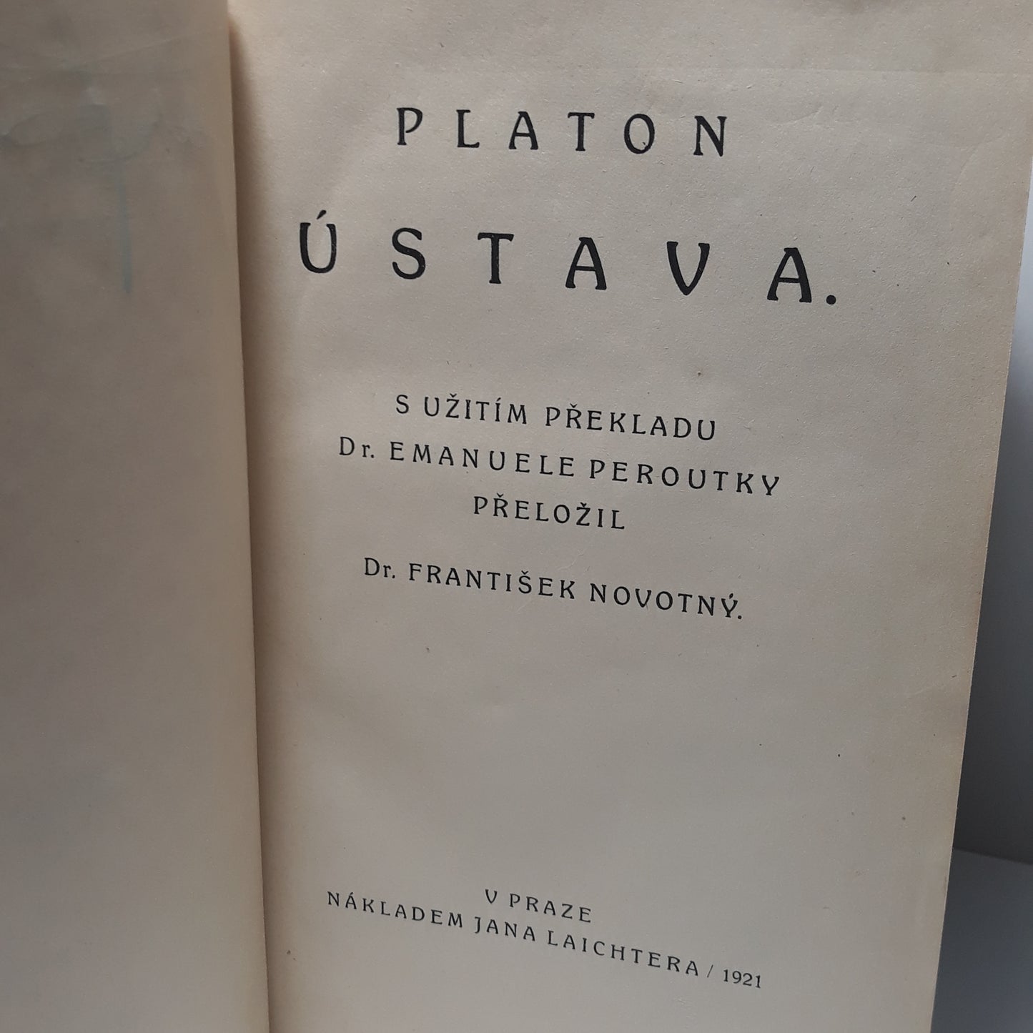 Ústava