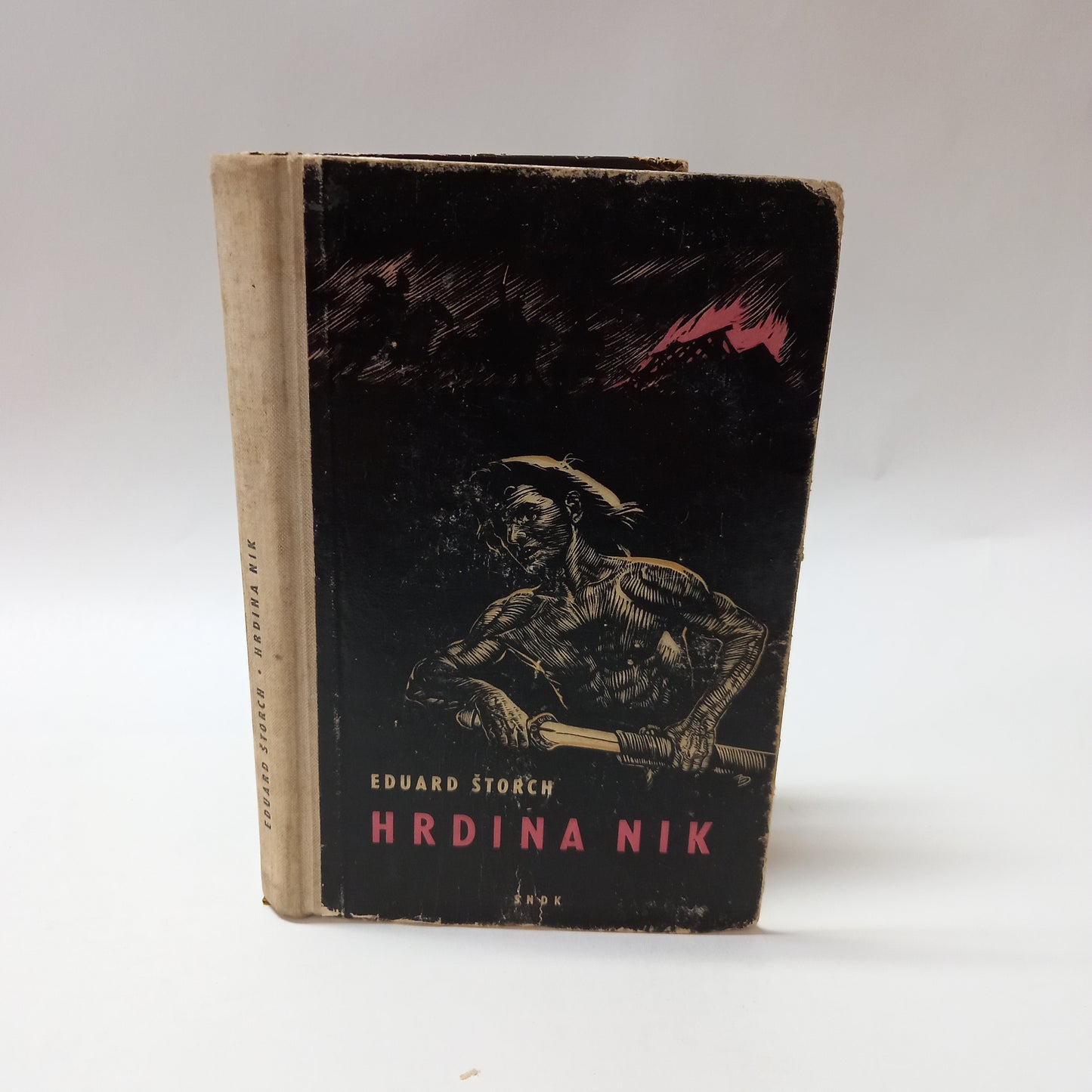 Hrdina Nik