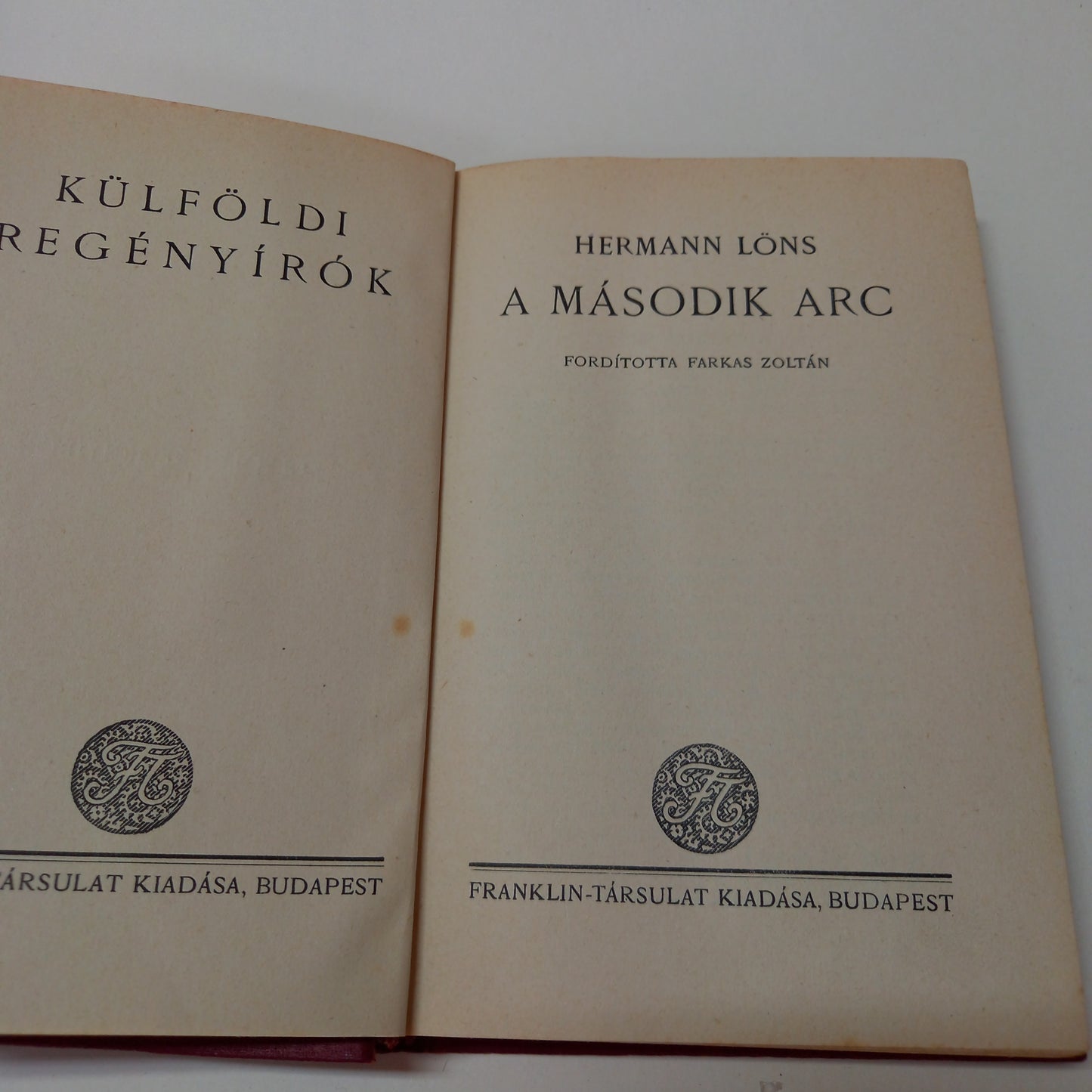 A második arc