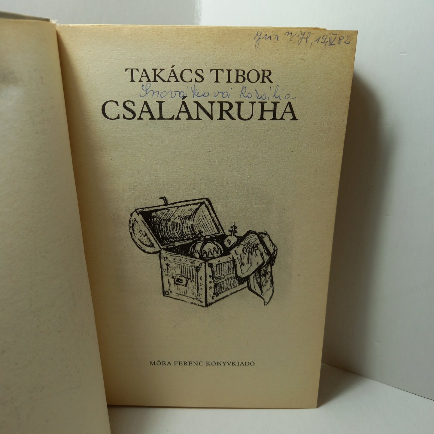 Csalánruha