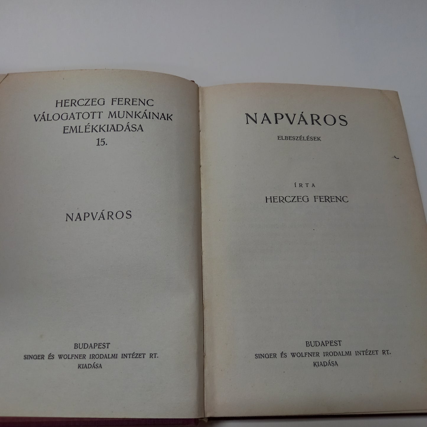 Válogatott munkáinak emlékkiadása
