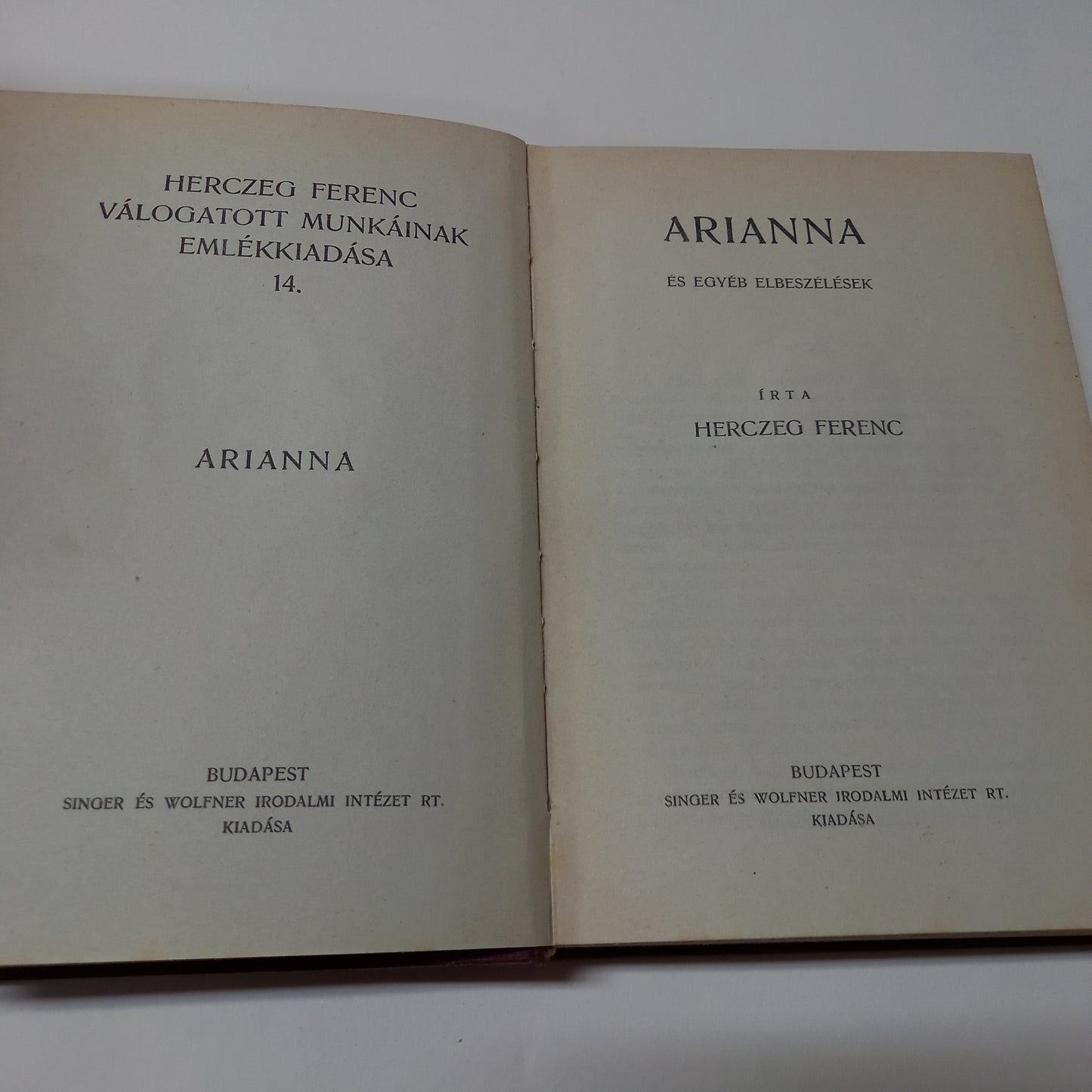 Válogatott munkáinak emlékkiadása