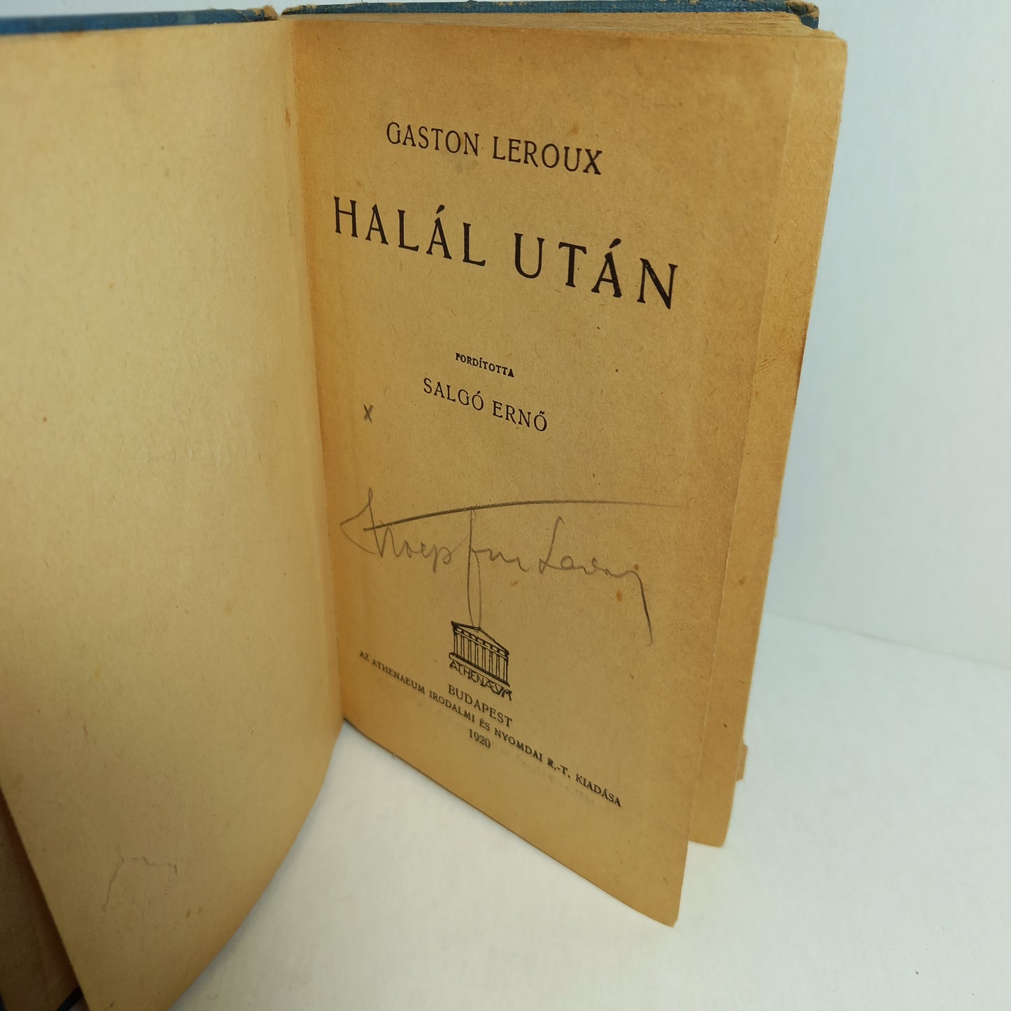 Halál után