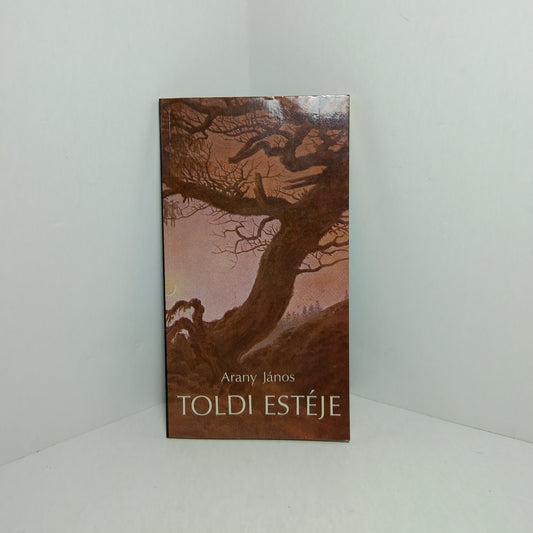 Toldi estéje