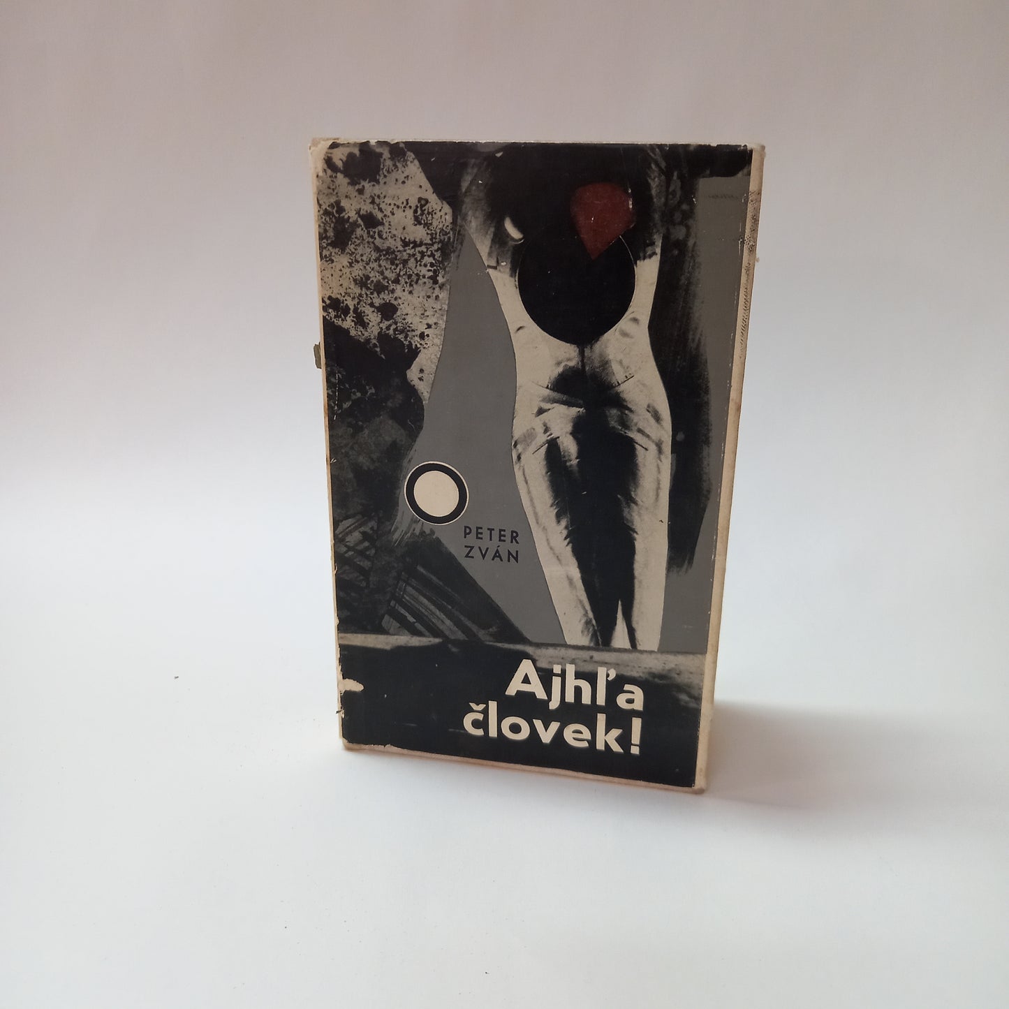 Ajhľa, človek!