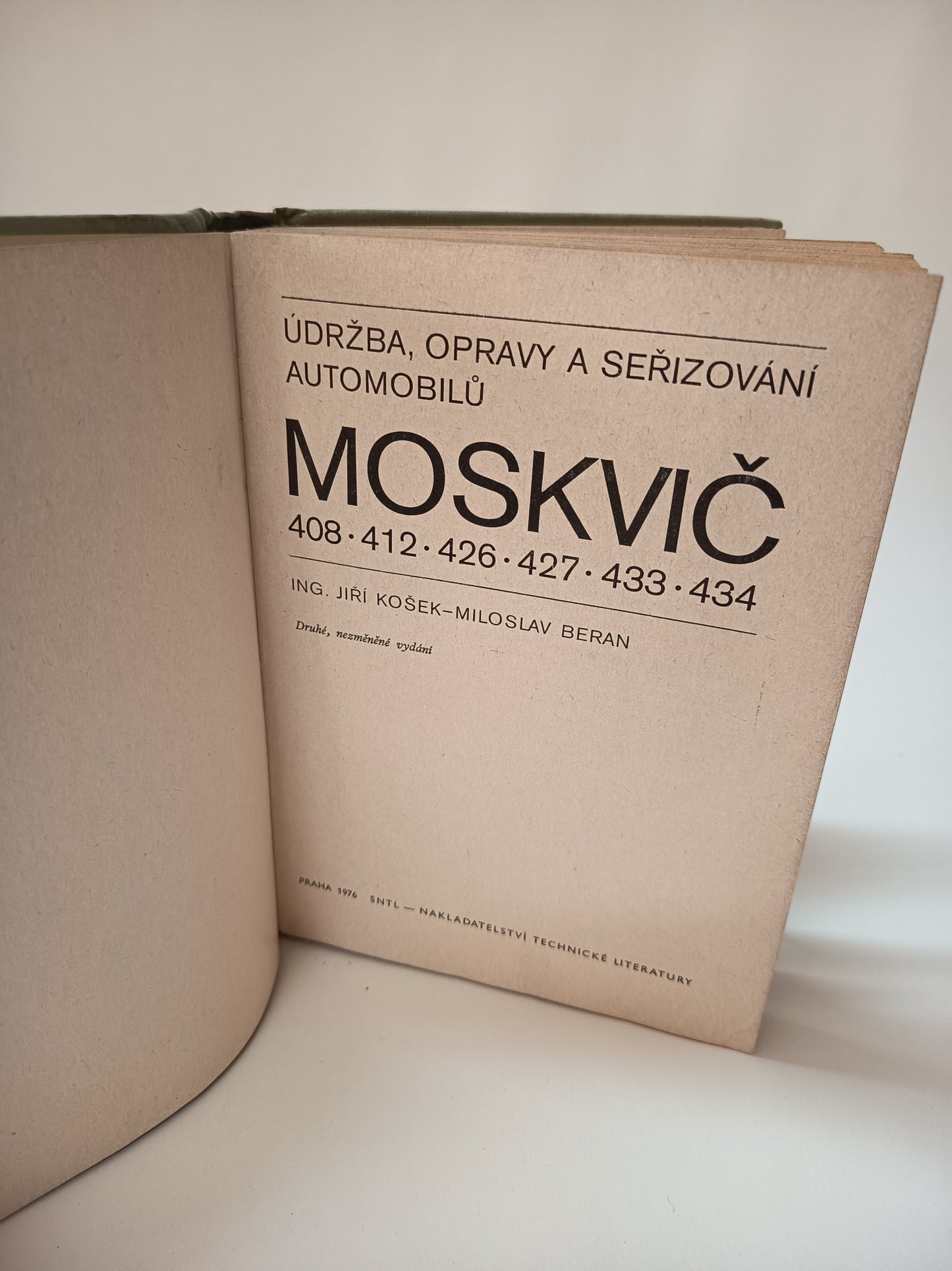 Údržba, opravy a seřizování automobilů Moskvič 408.412.426.427.433.434