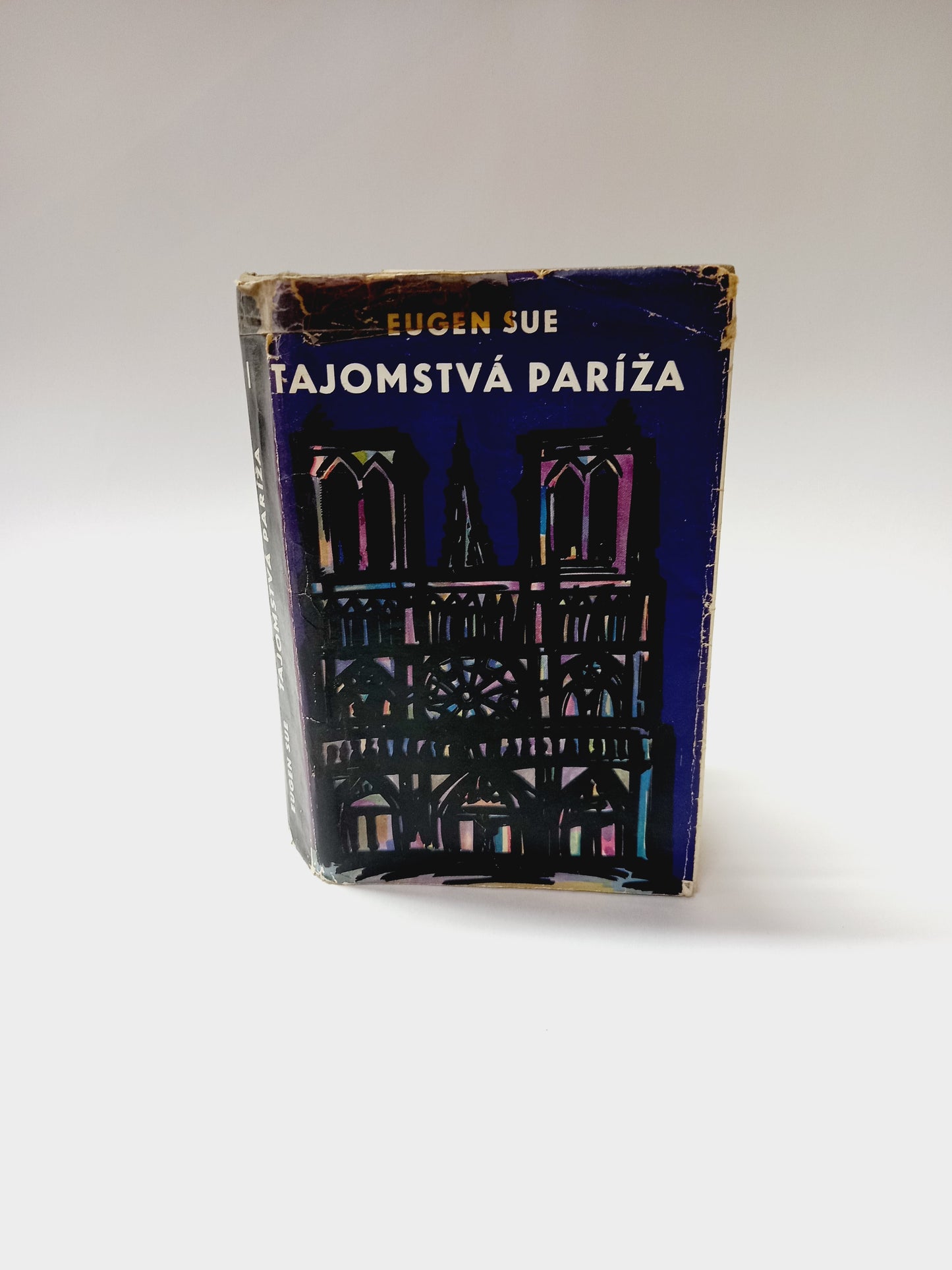 Tajomstvá Paríža I.