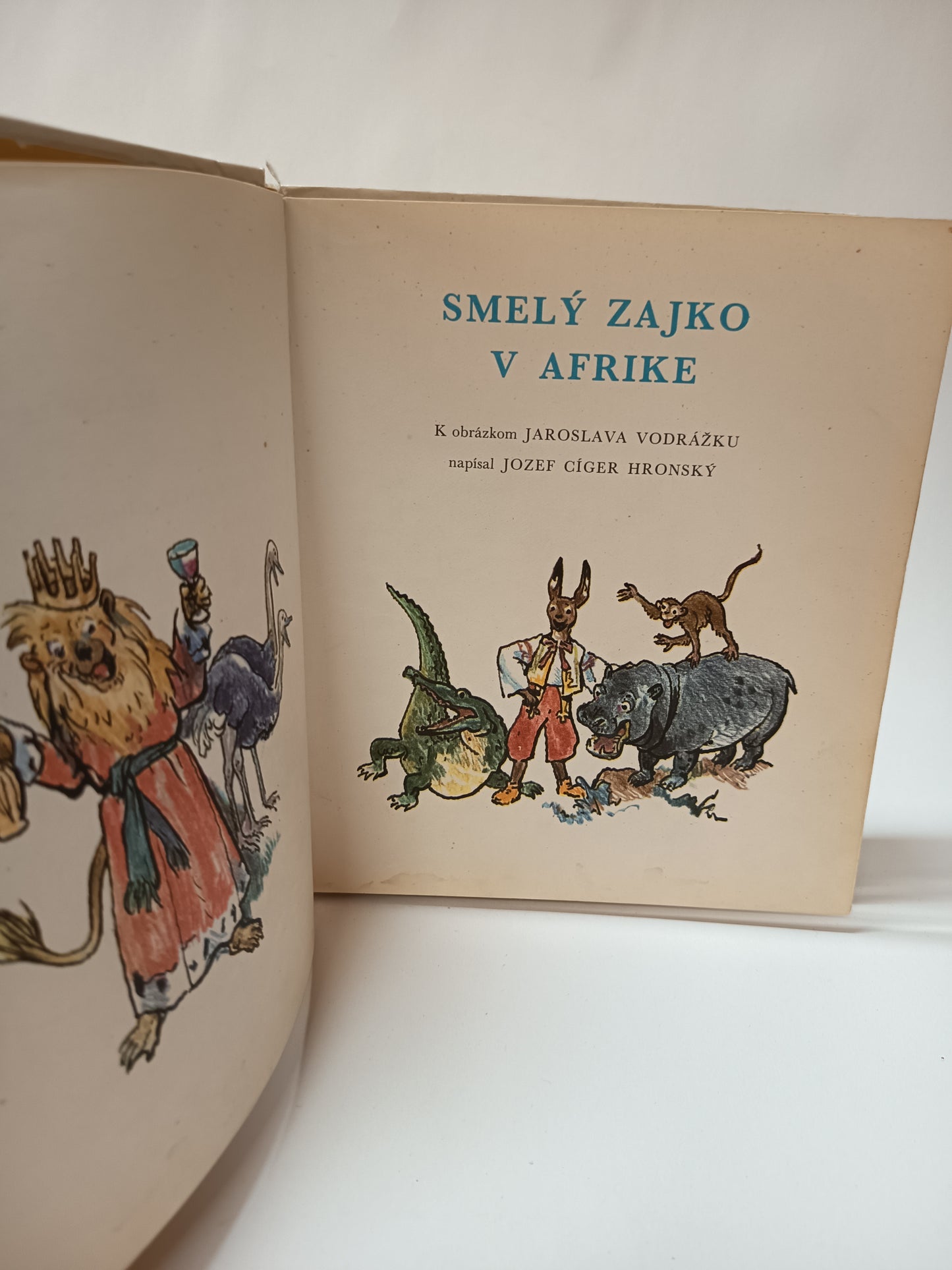 Smelý Zajko v Afrike
