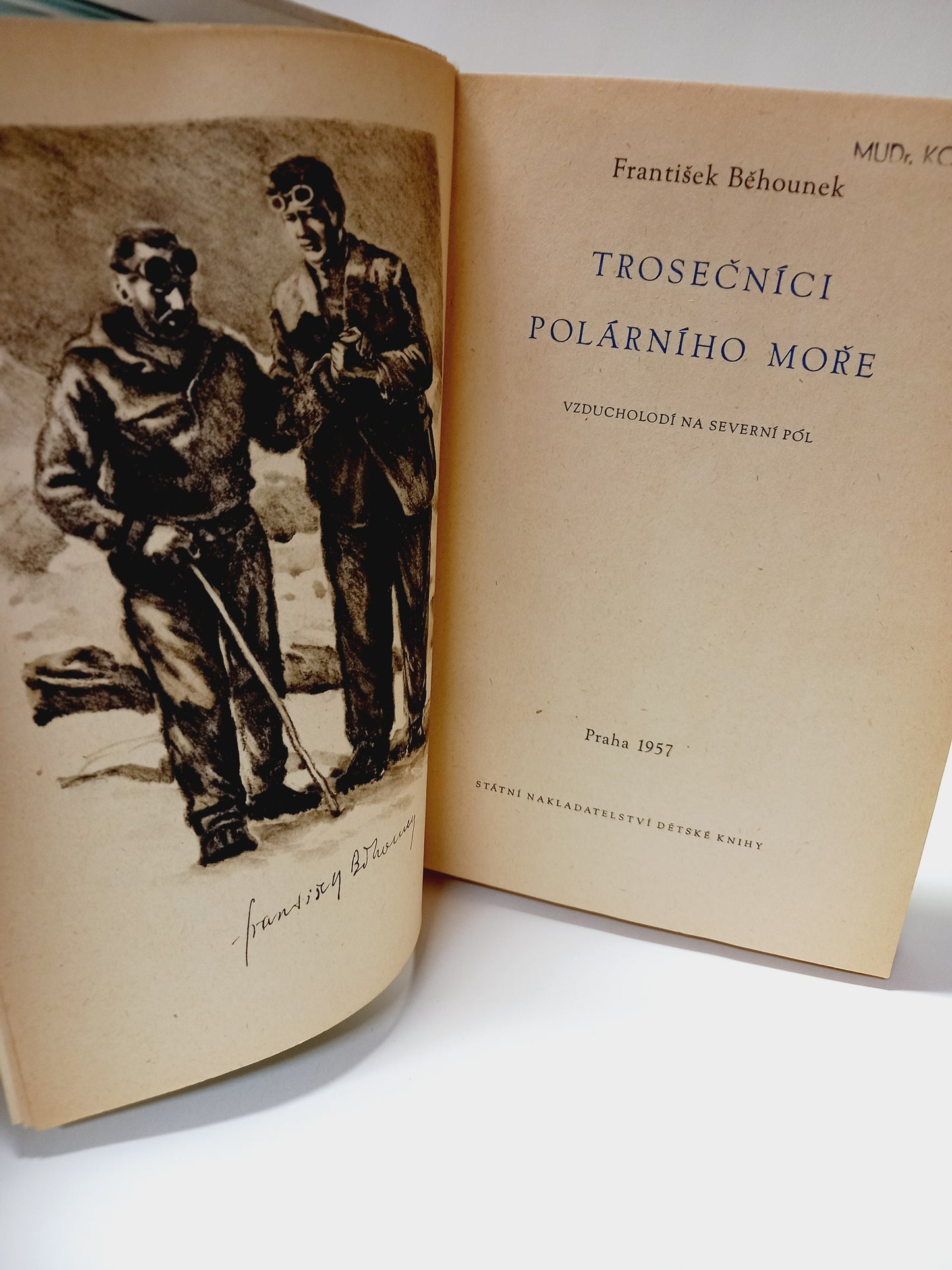 Trosečníci polárního moře