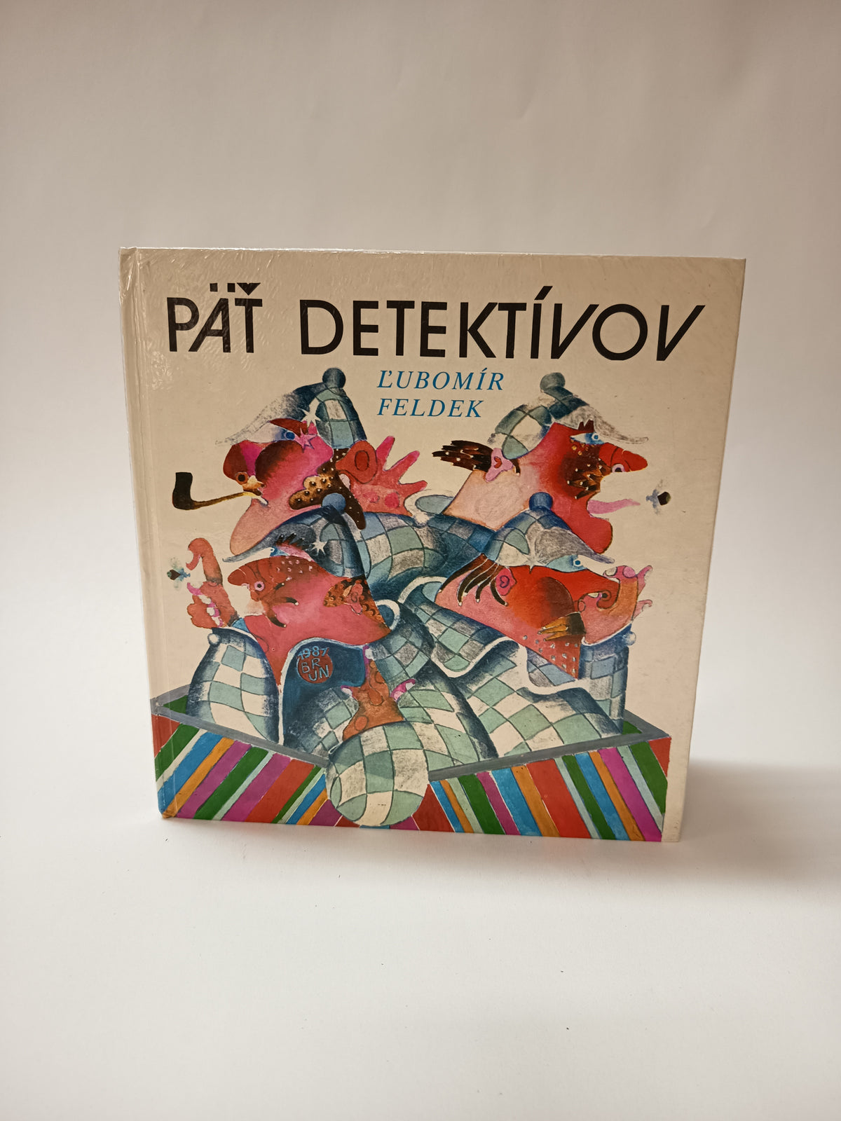 Päť detektívov