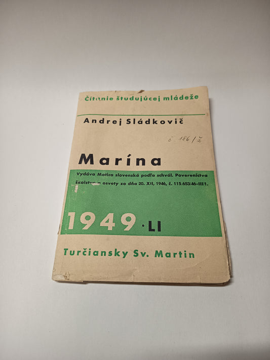 Marína