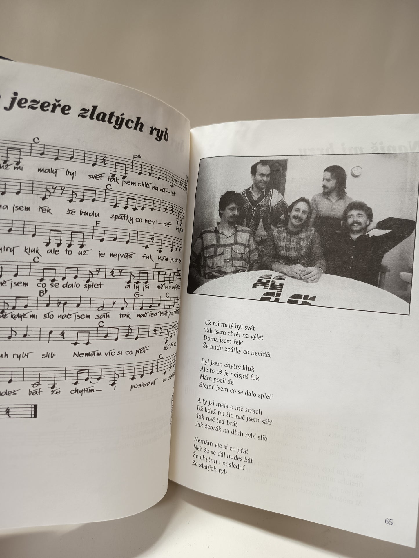 Sbohem galánečko a dalších 51 písní