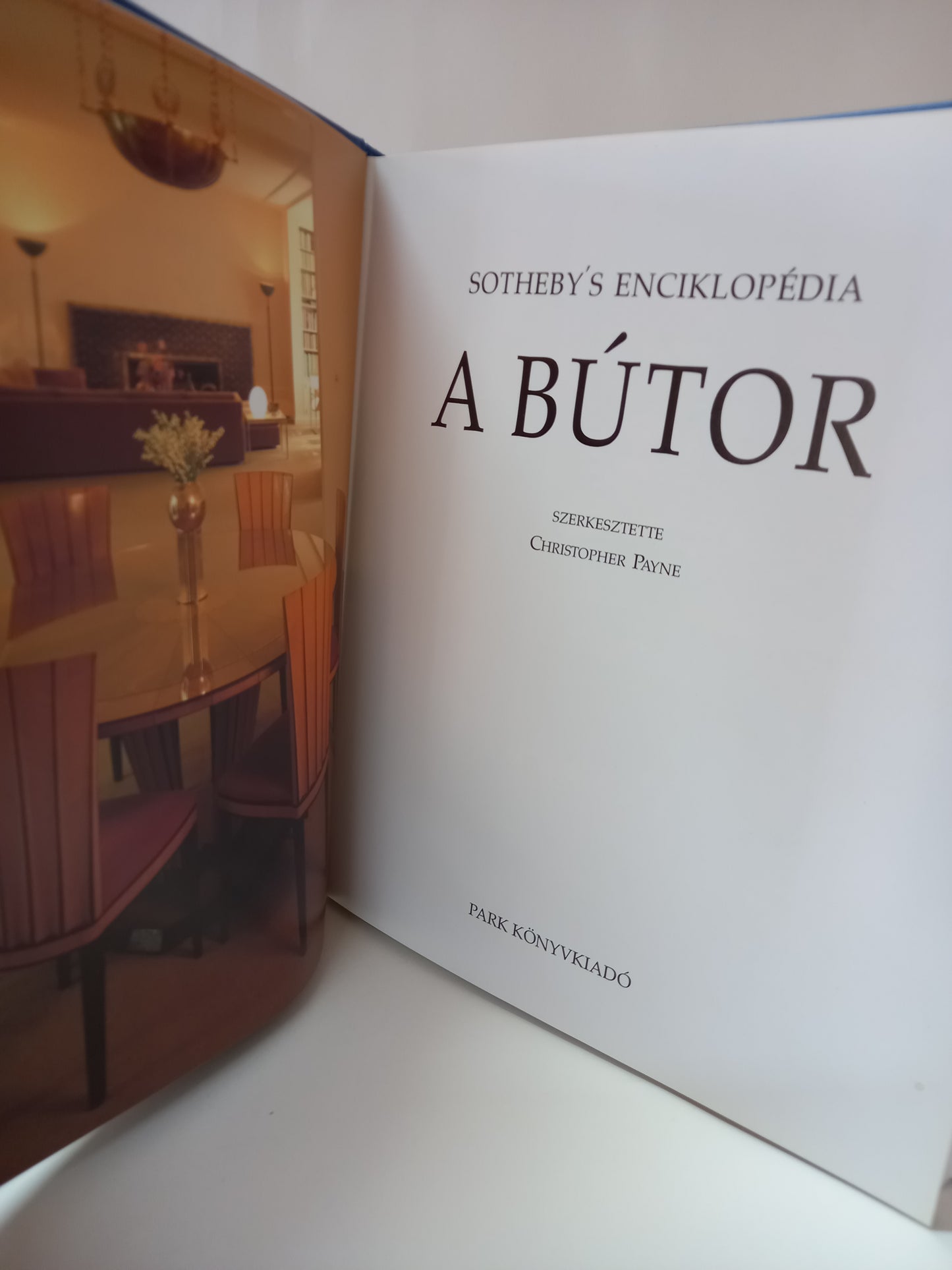 A bútor - Sotheby's enciklopédia